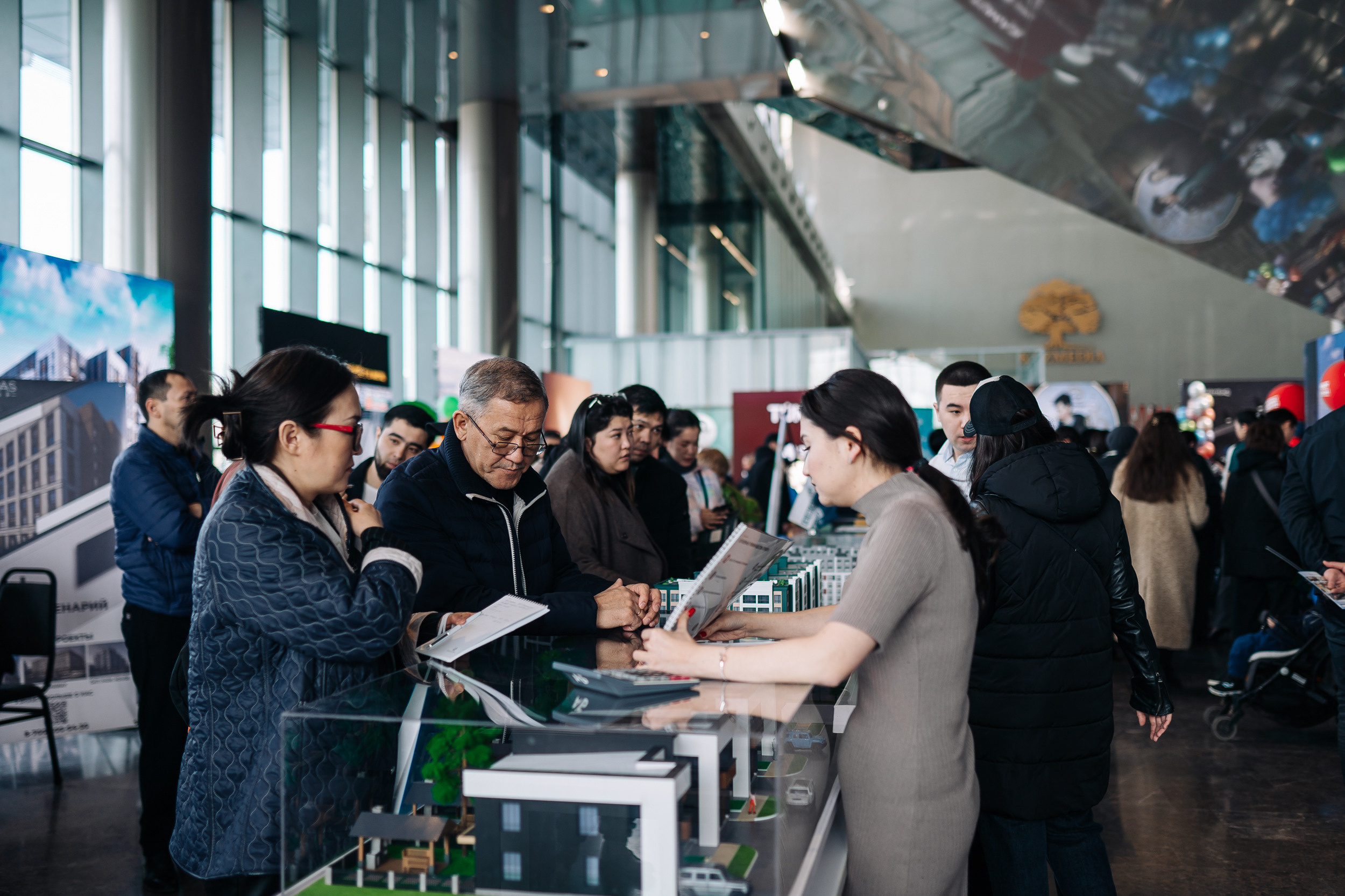 Фотоотчет с Выставки недвижимости SHANYRAQ