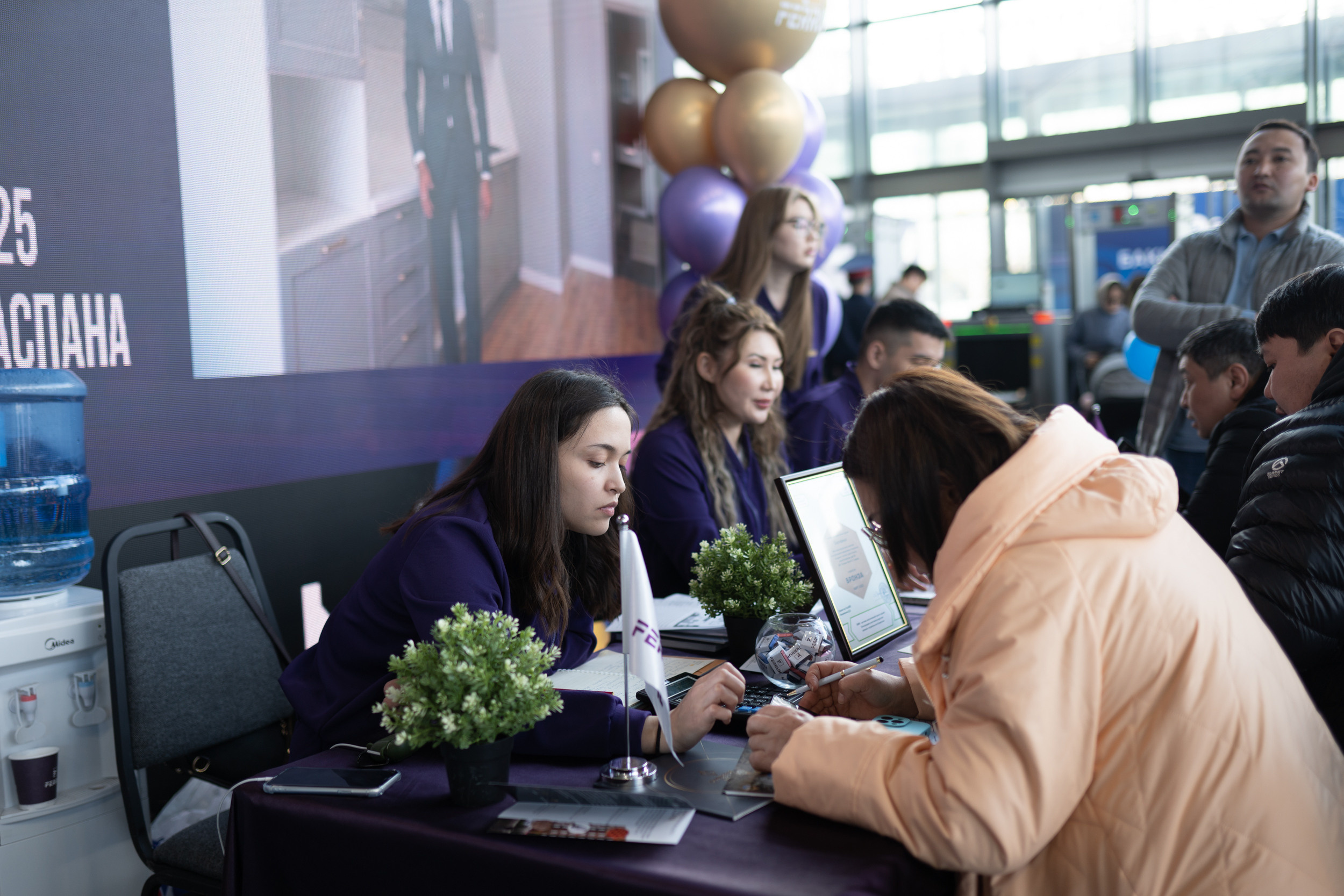 Фотоотчет с Выставки недвижимости SHANYRAQ