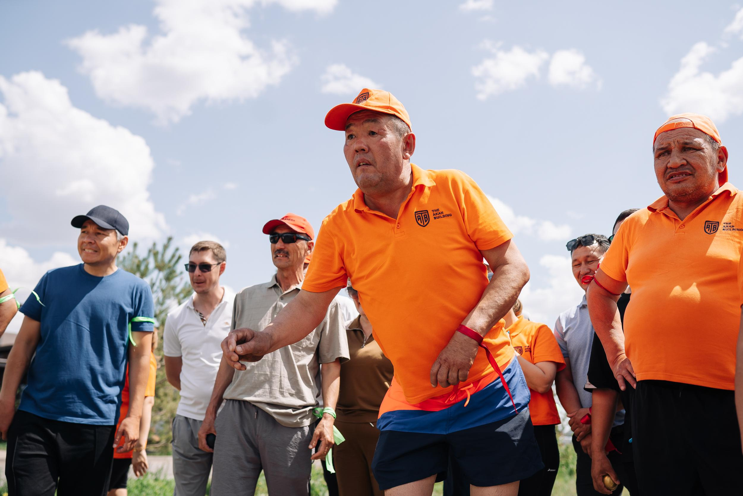 День рождения The Akan Building