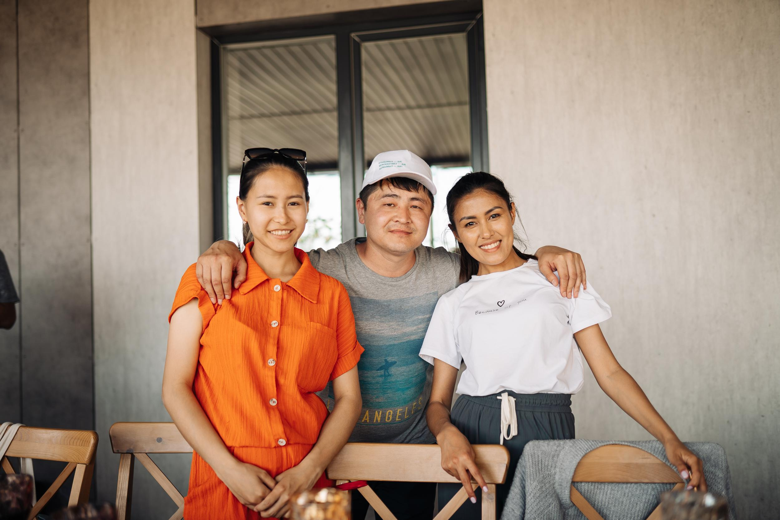 День рождения The Akan Building