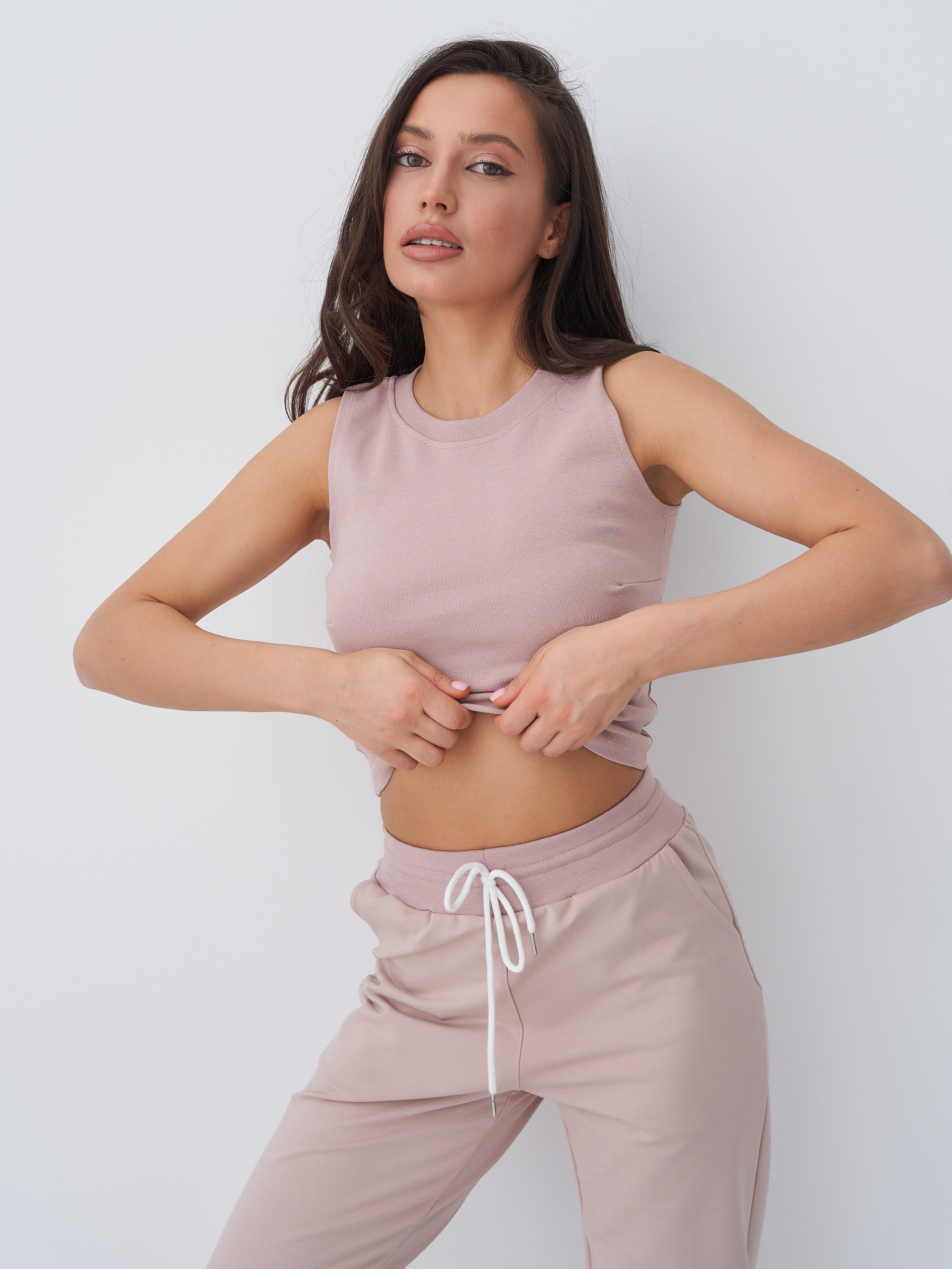 Настя Д. Контент для маркетплейсов и соцсетей. Фото и видео съемка