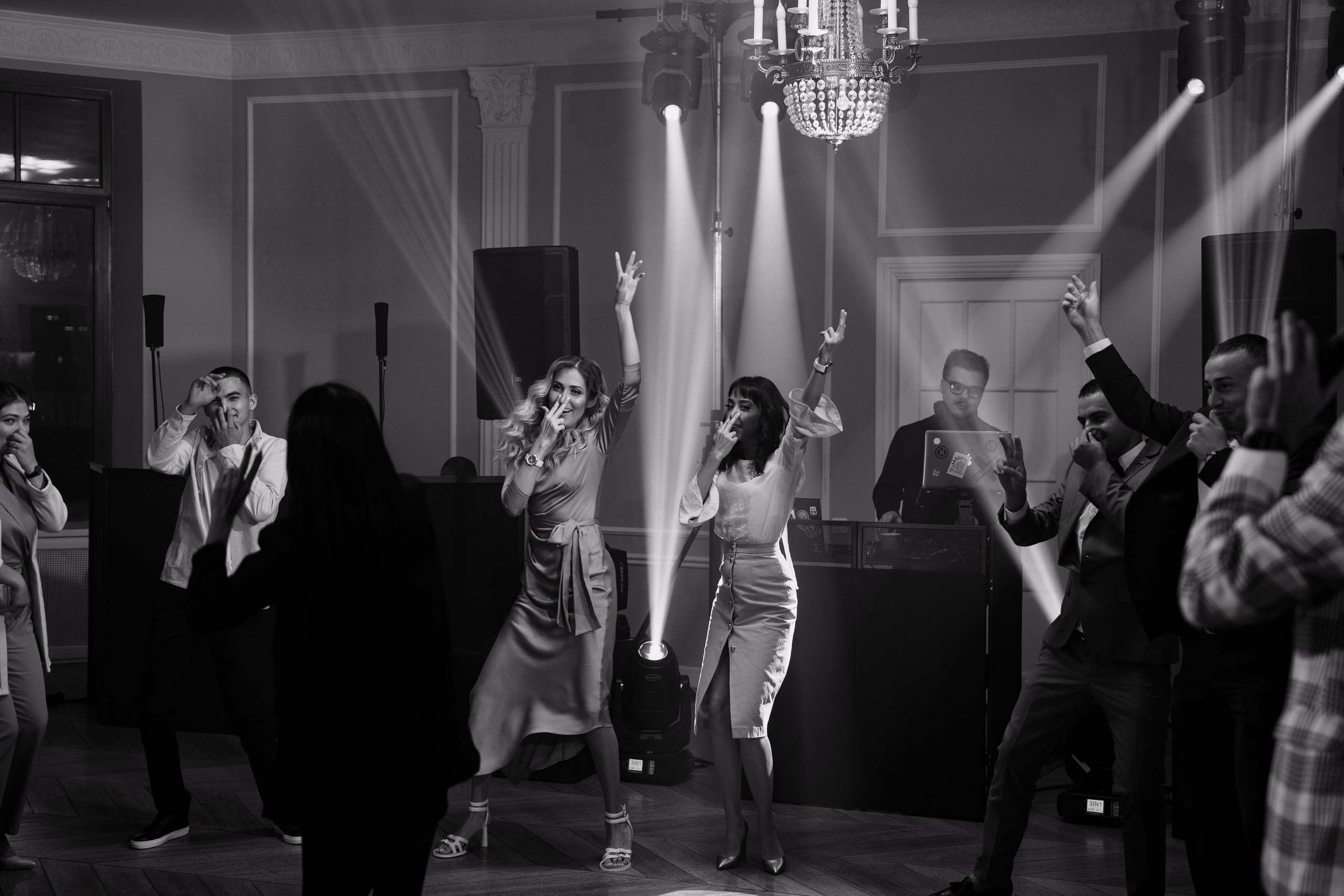 М+Д. Андрей Сухинин репортажный свадебный фотограф Санкт-Петербург