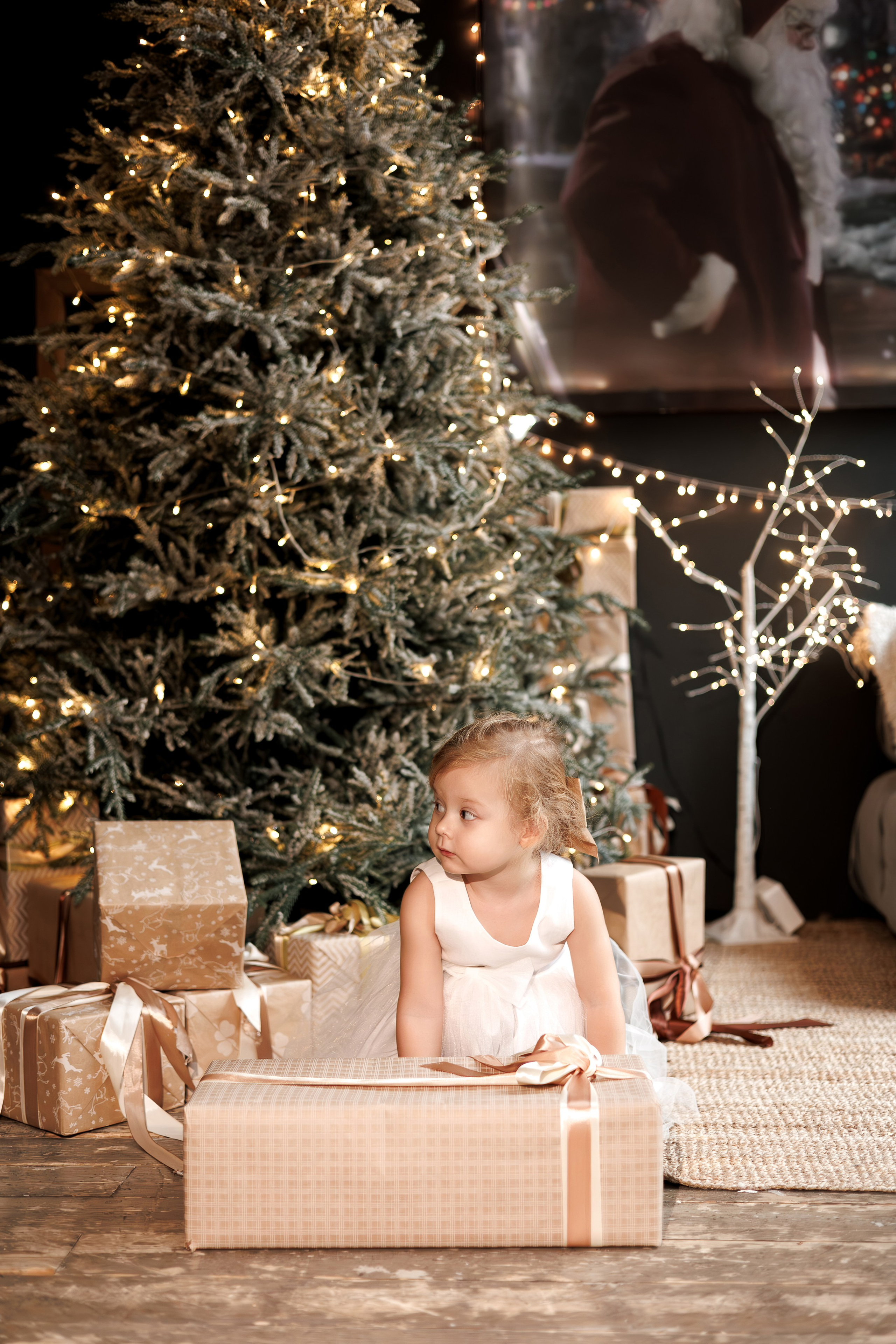 Новогодняя семейная фотосессия в студии FAMOUS (на Павелецкой). Свадебный и семейный фотограф в Москве и МО Елена Агапова