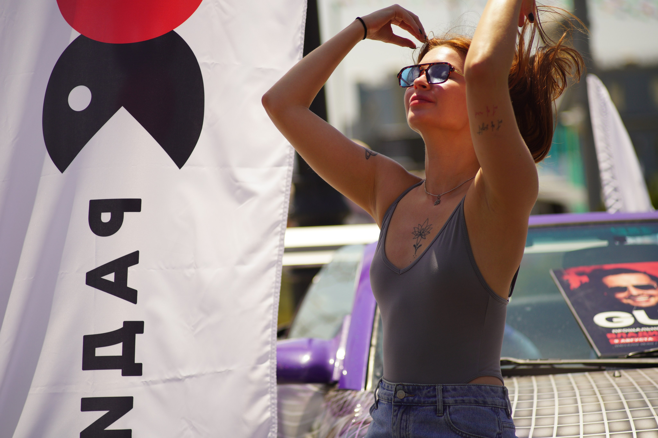 День города тачки и девочки. Фотограф Владивосток (художественный портрет, празднование, торжество, мероприятие, фотопрогулка)