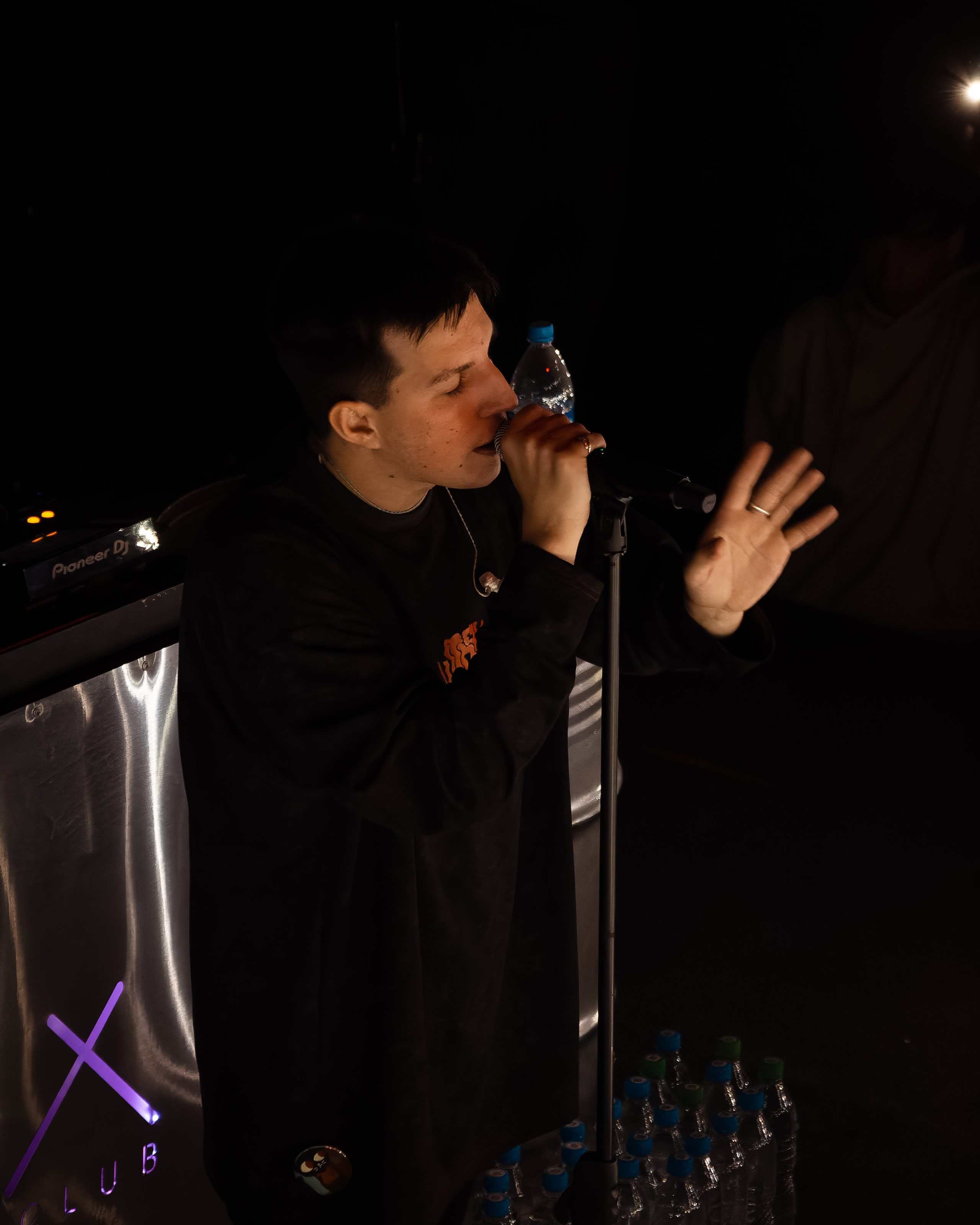 Концерт Мазелова. Фотограф Артём Ющенко