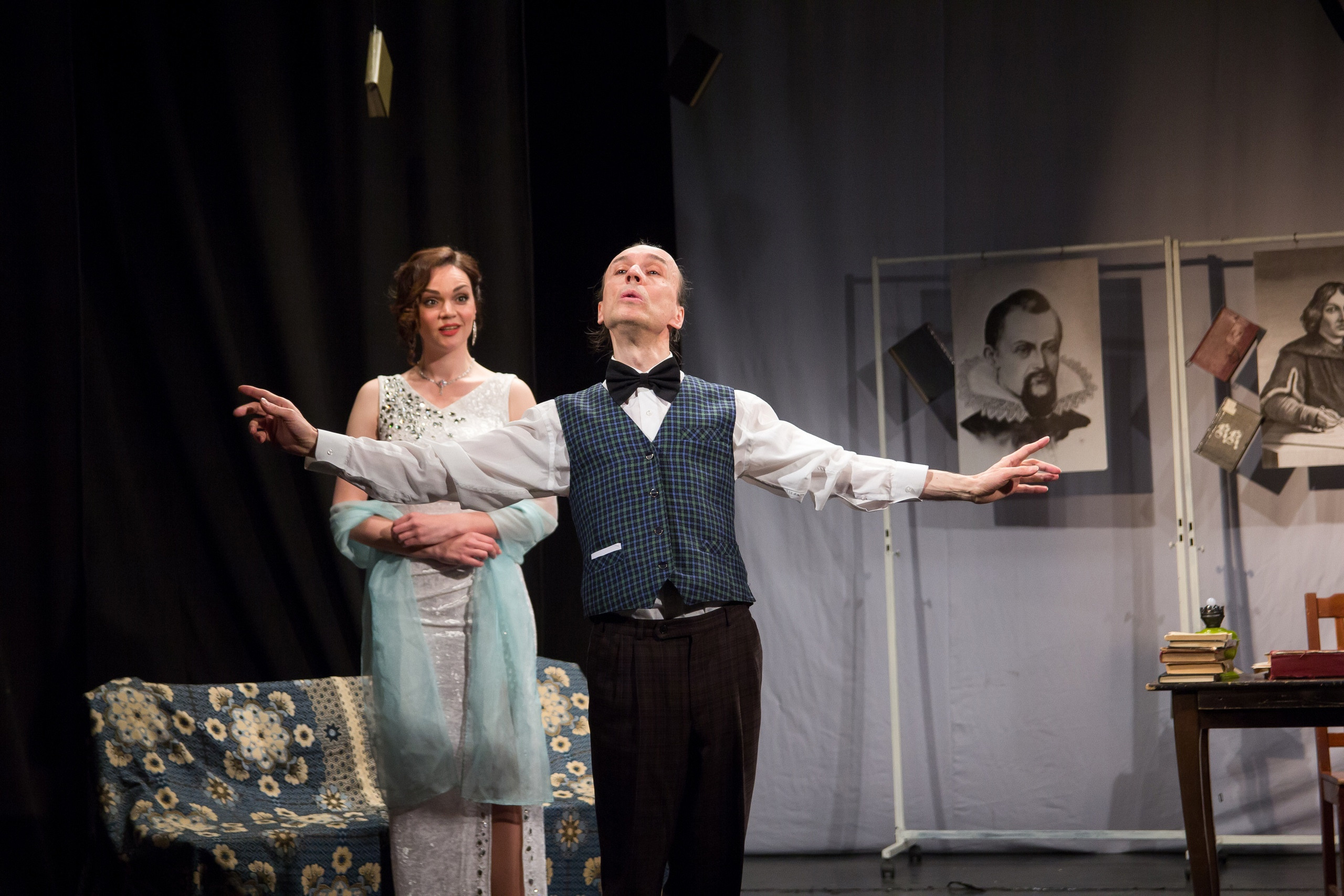  режиссёр - В.Сабельфельд, театр "Палитра", Дом Шрёдера