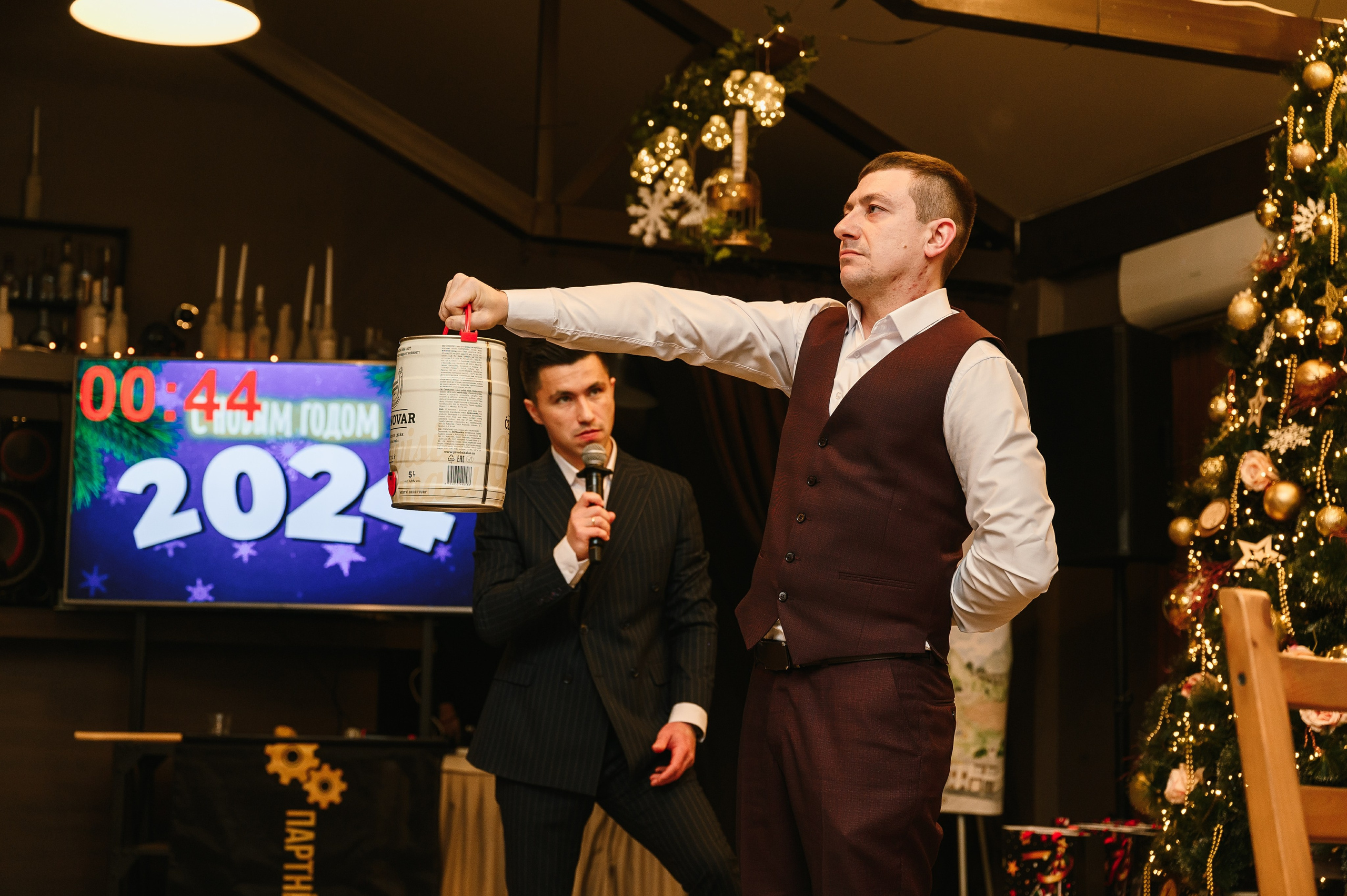 Новогодний корпоратив в «Алых парусах». Wedding and family photographer USA