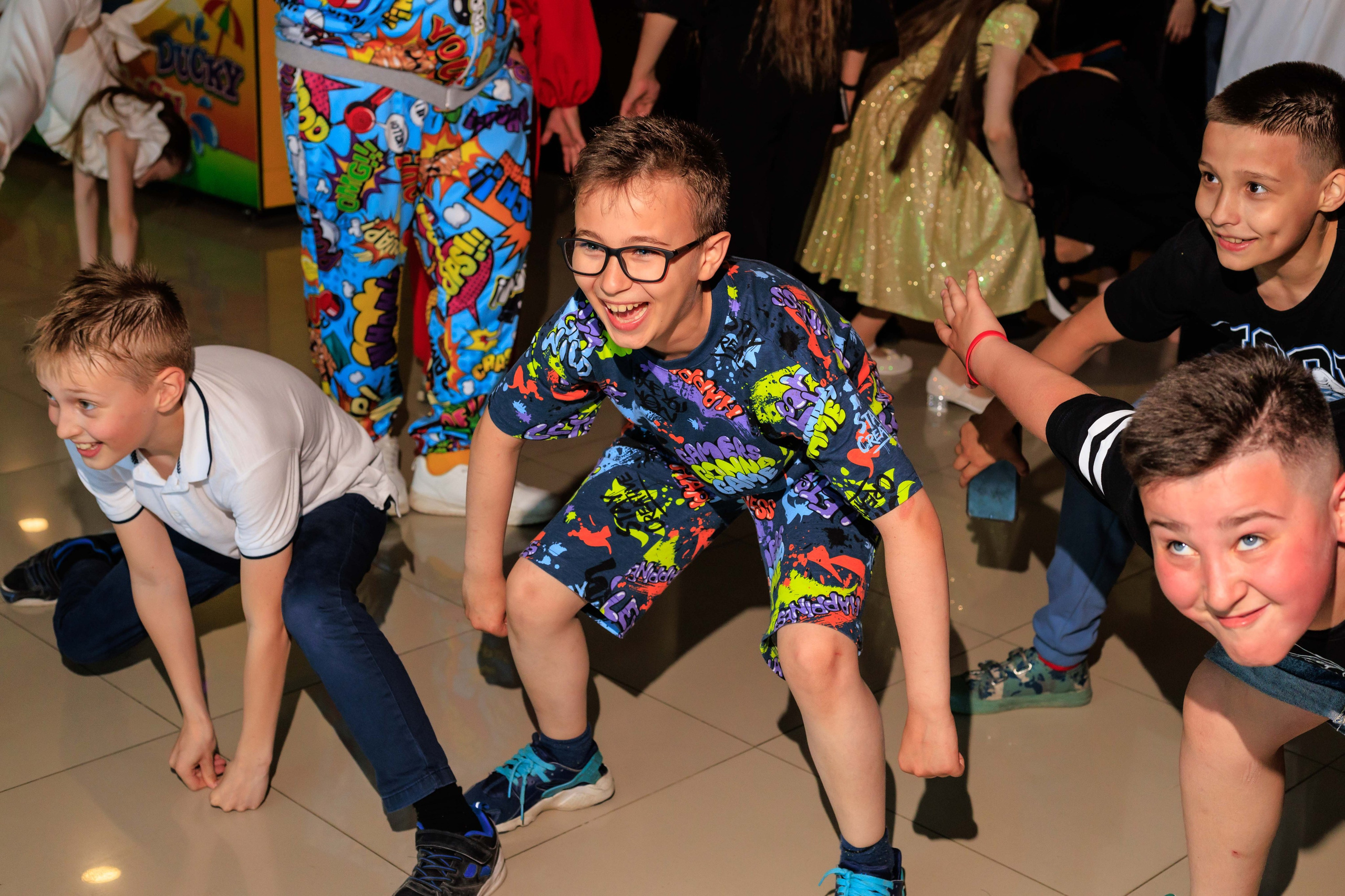 Выпускной 4 класс. Фотограф в Москве Дмитрий Емельянов