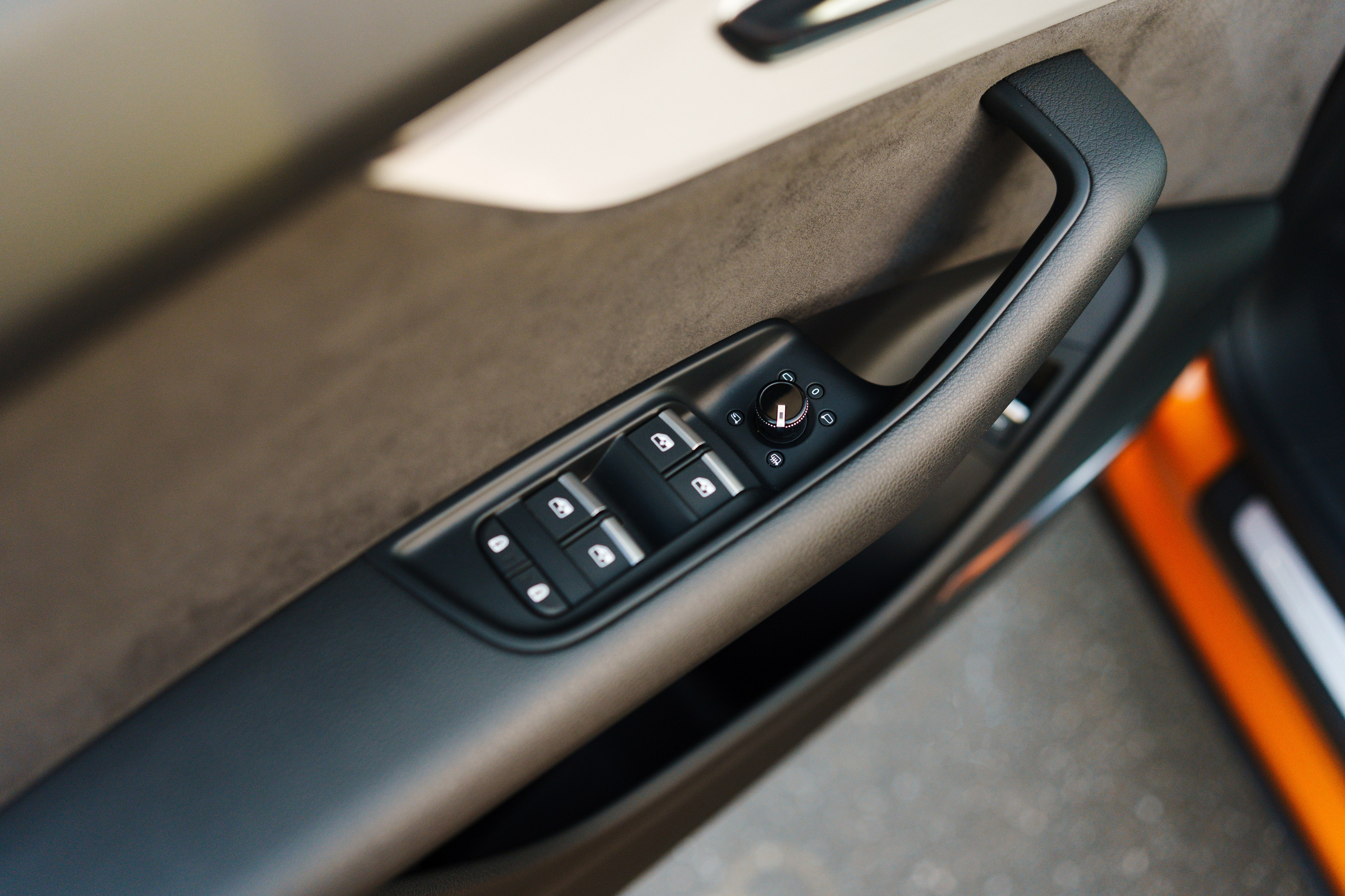 Audi Q8. Фотограф в СПБ Алмаз Камаев