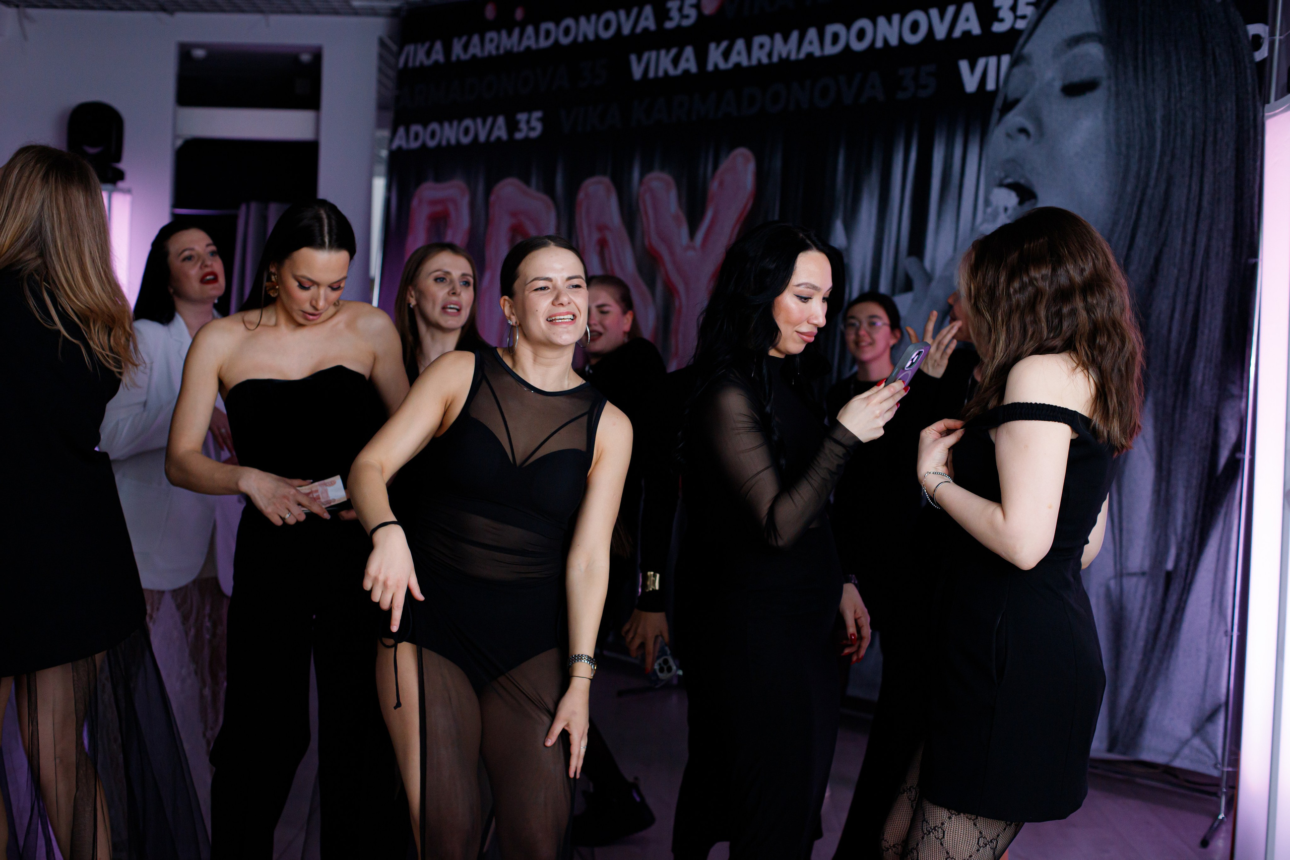 VIKA KARMADONOVA. Photokarish