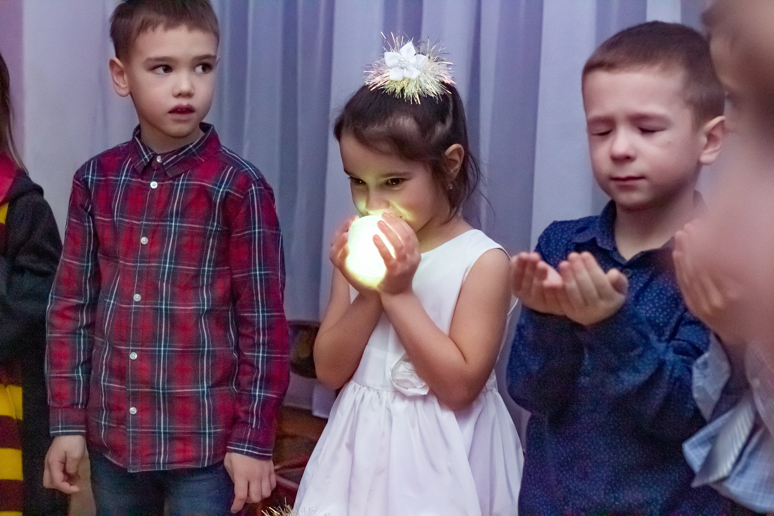 Новогодний утренник. Фотограф Великий Новгород Татьяна Чиглинцева