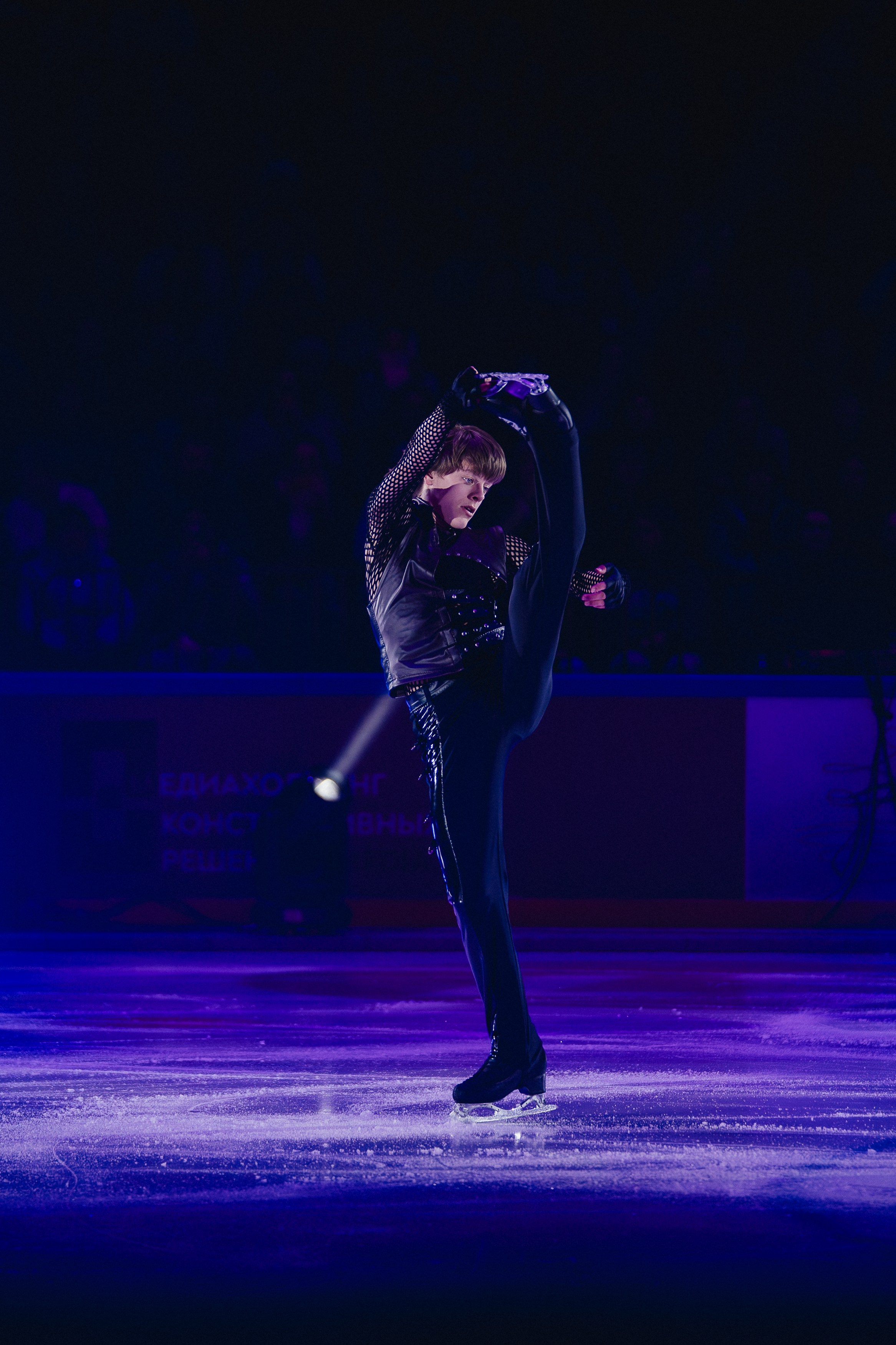Шоу Этери Тутберидзе в Новосибирске. Воробьева Ксения — Спортивный и танцевальный фотограф Новосибирск