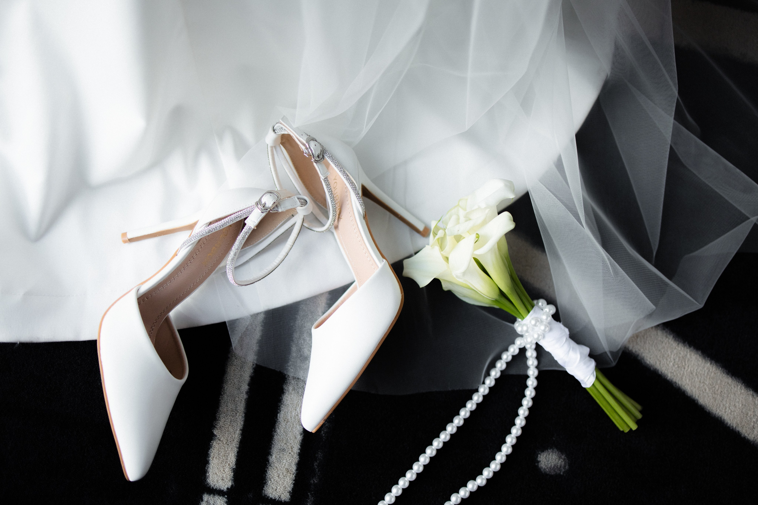 L | V. Свадебный и портретный фотограф в Новосибирске Любовь Исакова