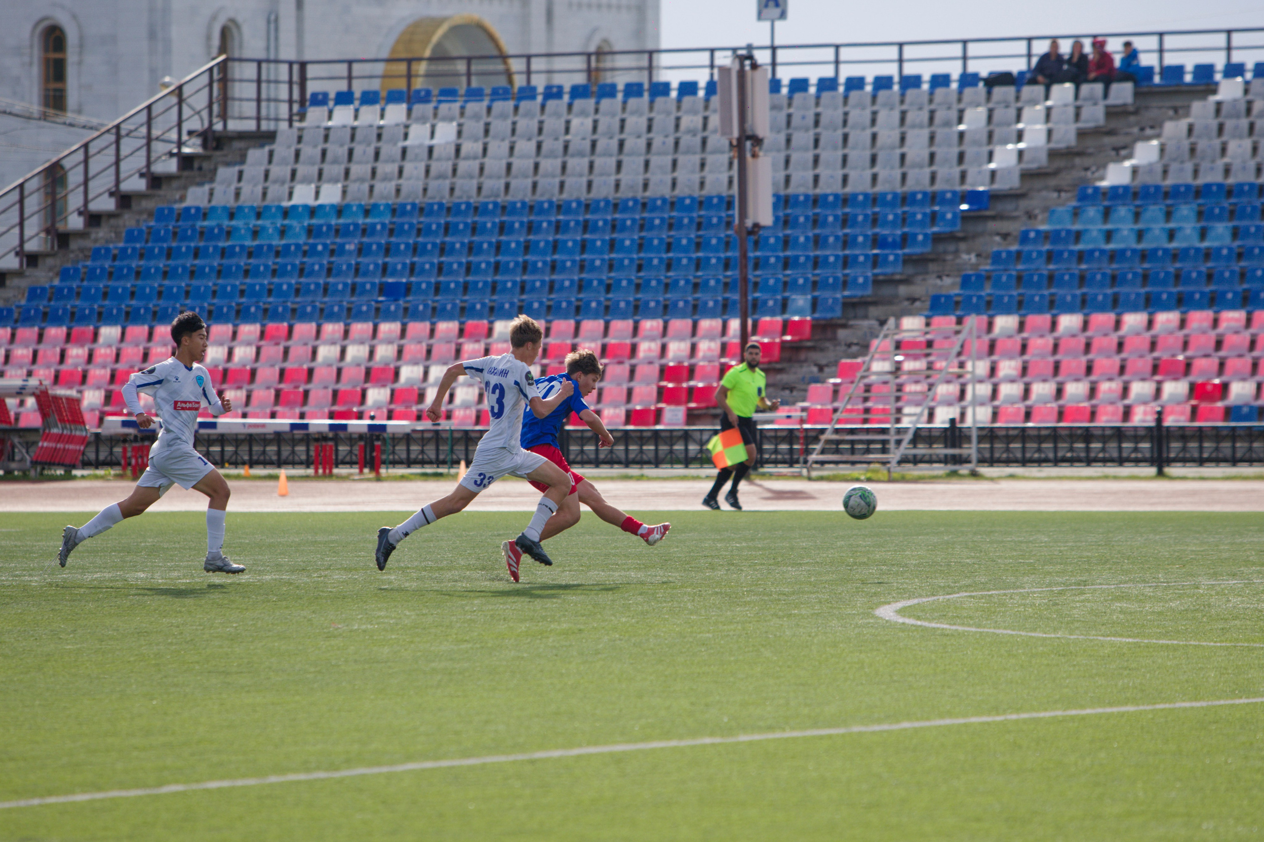 Матч ЮФЛ Сахалин-Хабаровск (U-18). Кутузов Евгений Фотограф в Южно-Сахалинске