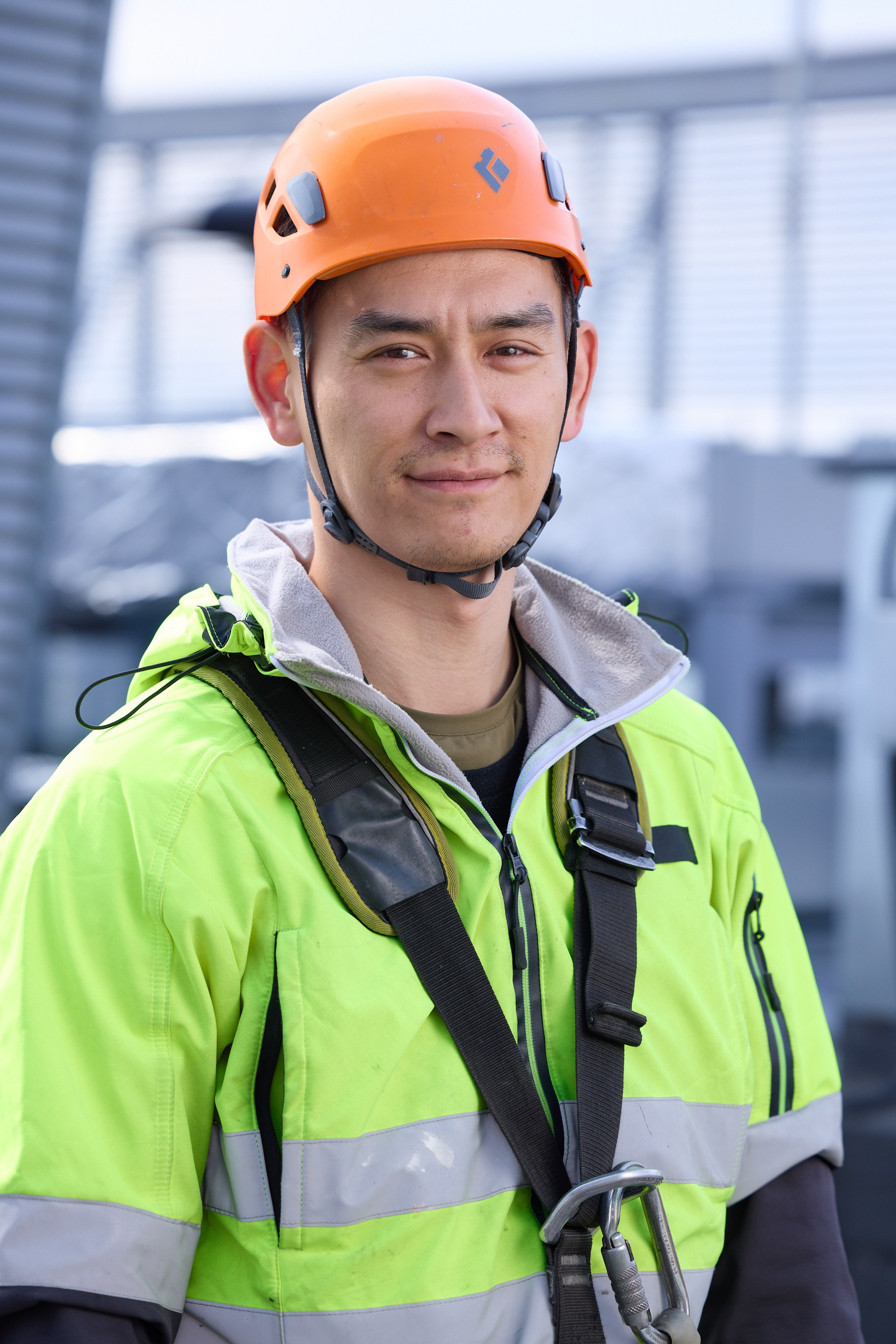 Команда промышленных альпинистов за работой. Андрей Дунин | Предметная, портретная и интерьерная съёмка