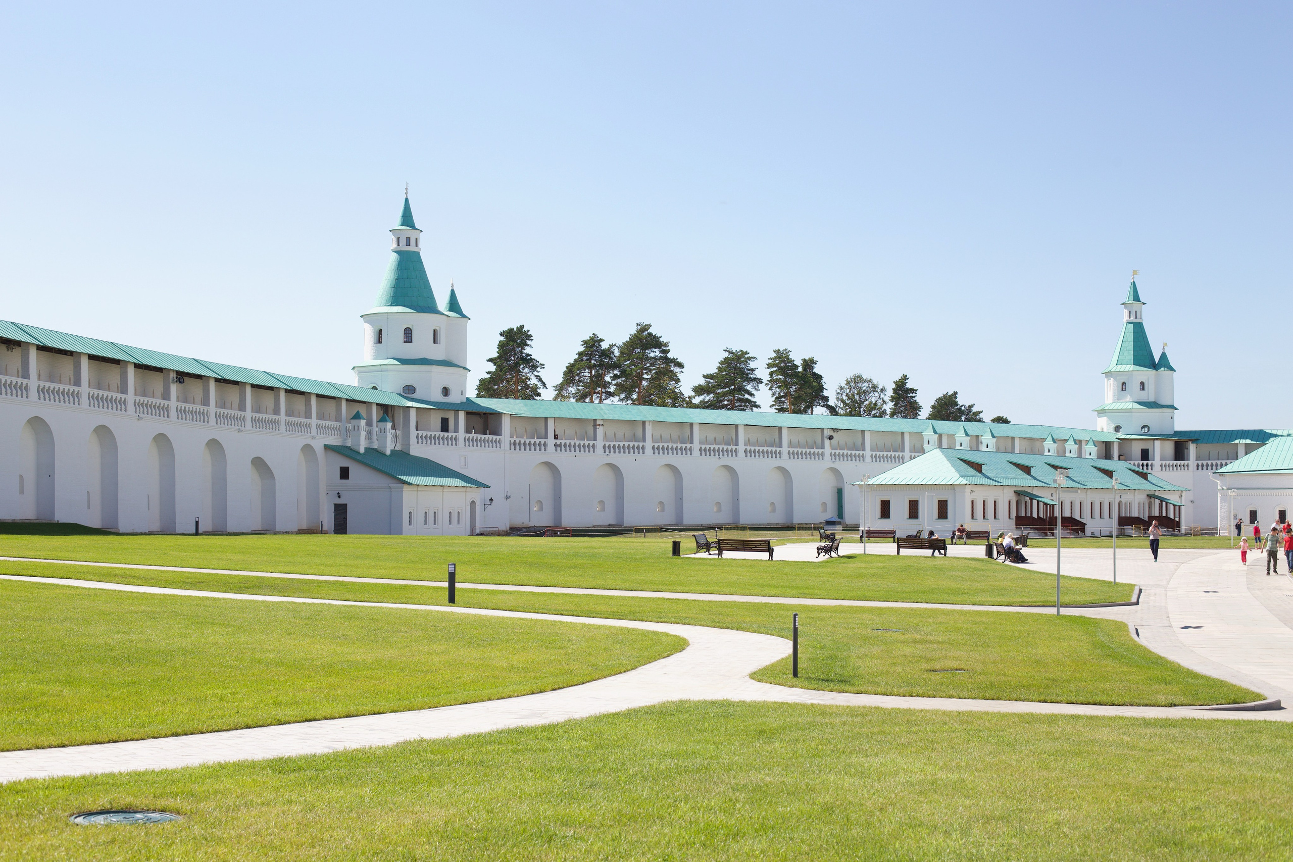 Ново-Иерусалимкий монастырь. Школьные выпускные альбомы в Москве Марина Николаева