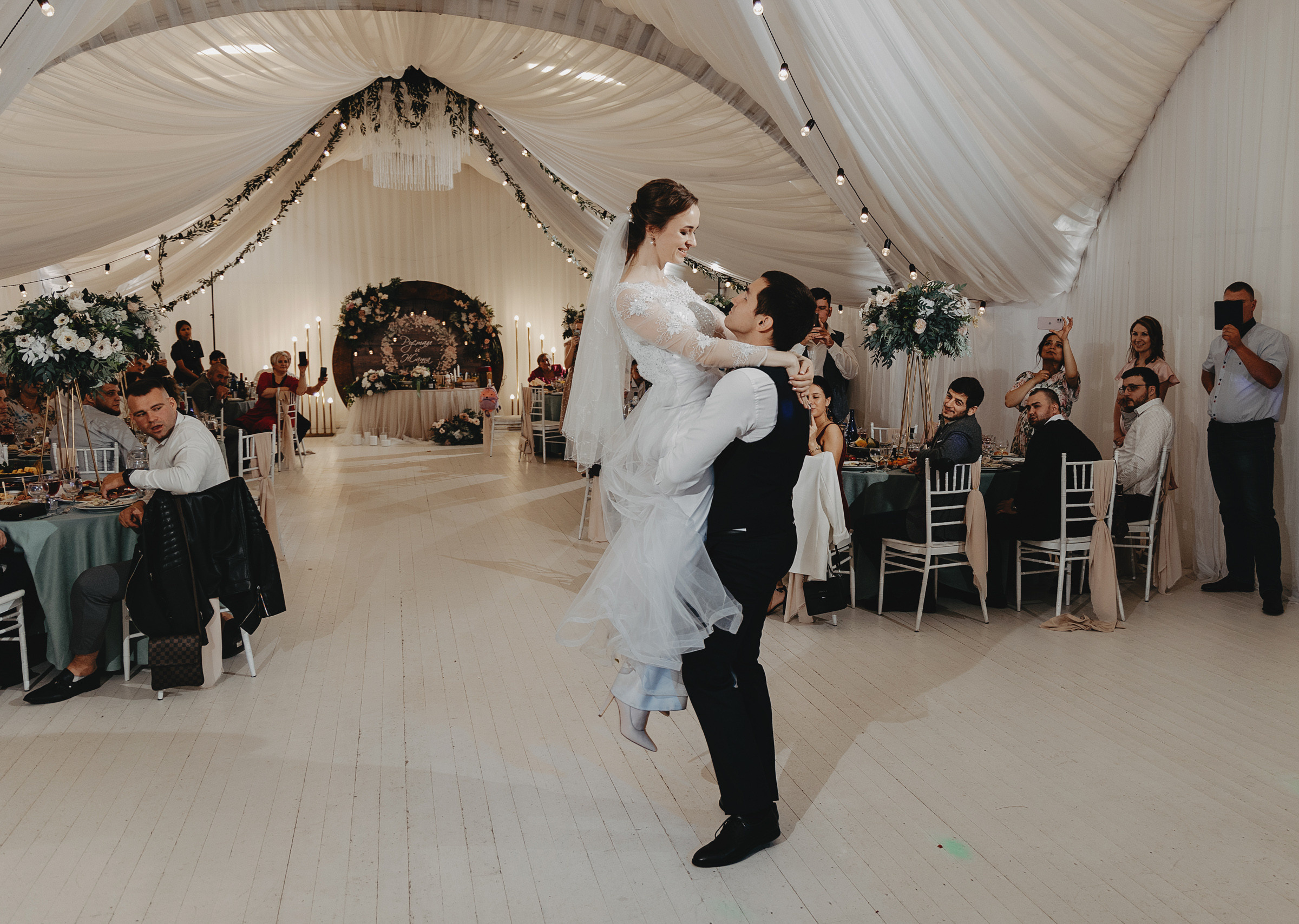 Рустам Жанна (Русь). Свадебный фотограф и видеограф Дмитрий Горяченков