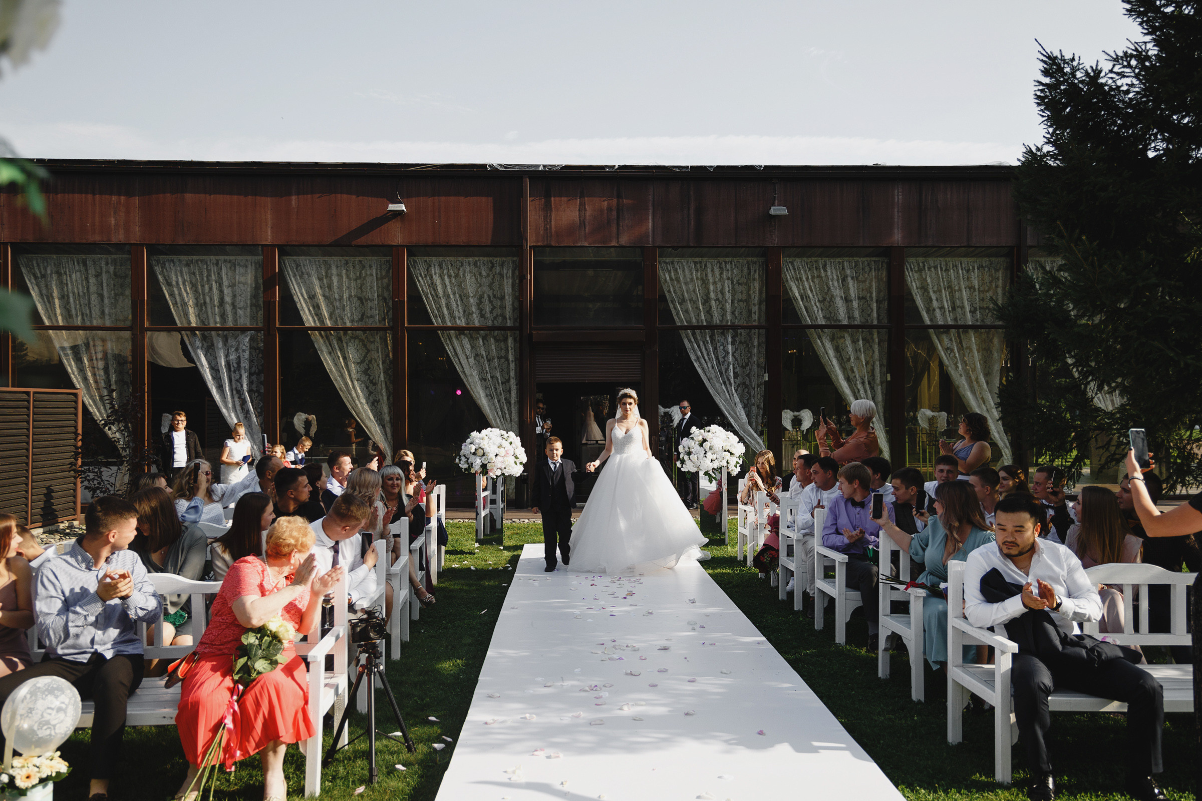 Павел Виктория (Mona). Свадебный фотограф и видеограф Дмитрий Горяченков