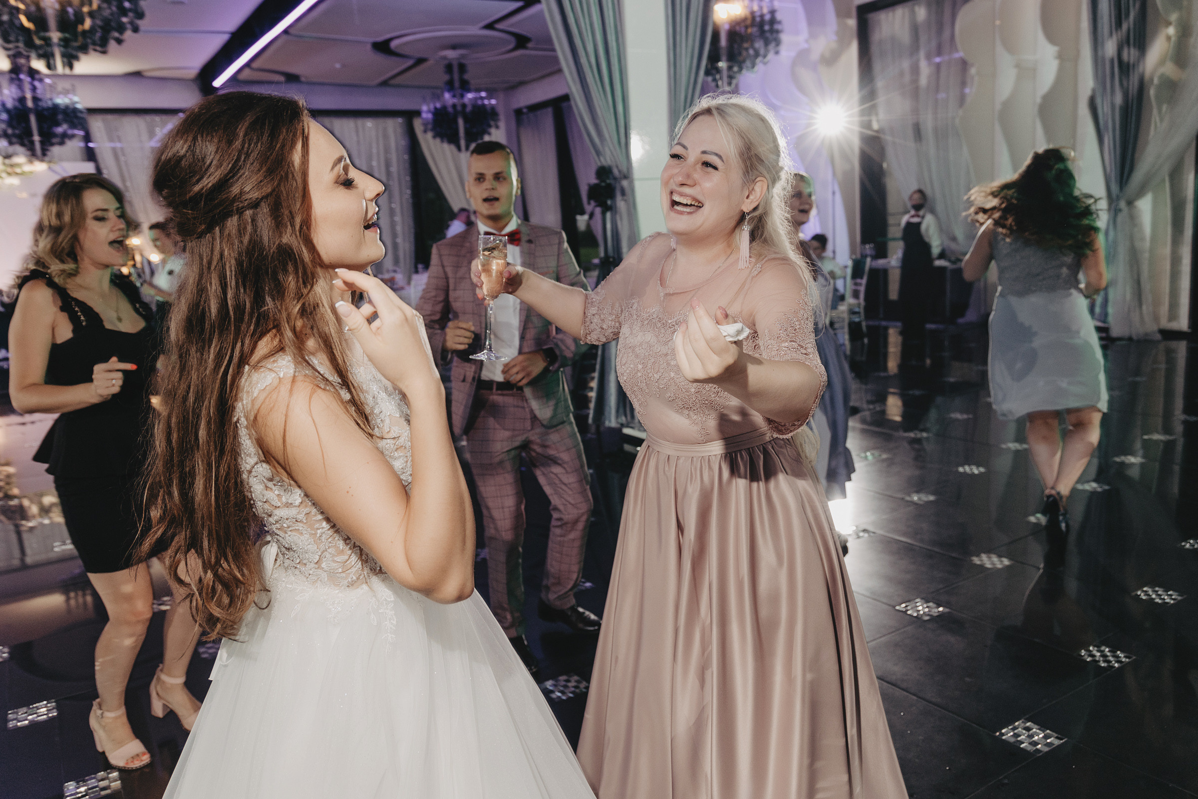 Евгений Алена (Отель «Мона»). Свадебный фотограф и видеограф Дмитрий Горяченков