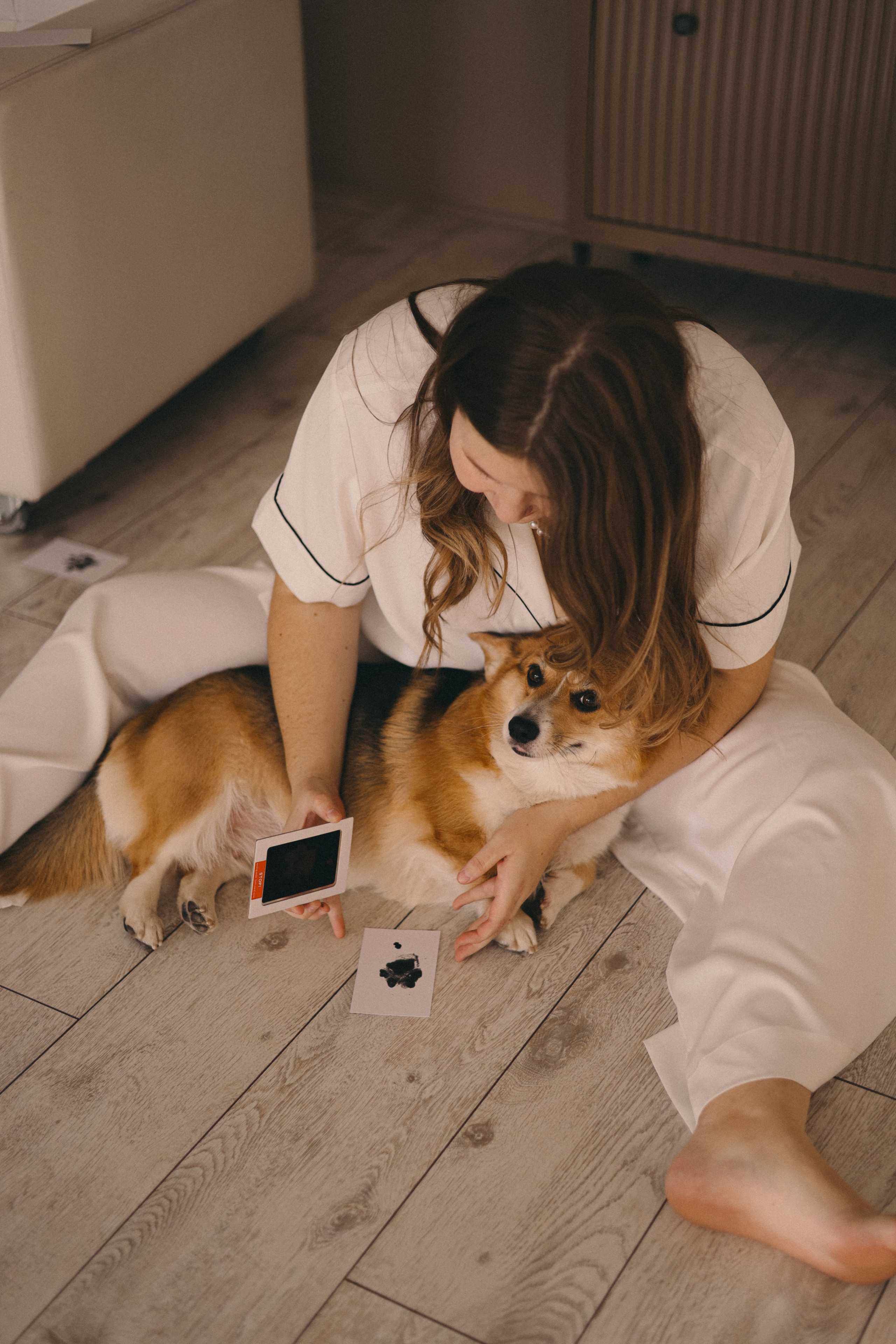 Виктория и Корги. Фотограф Мария Лаенко