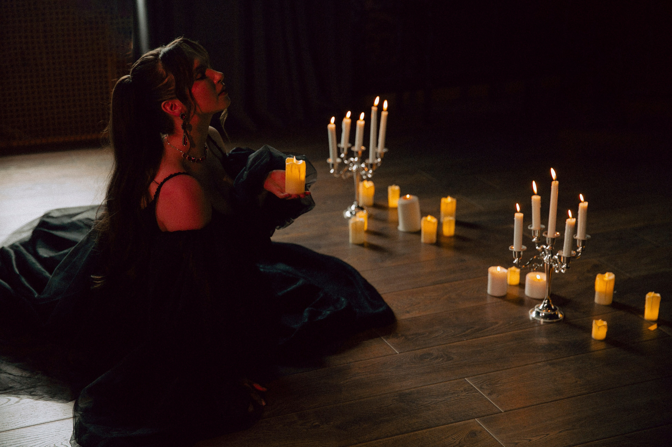 Михаил и Александра. Евгения Мусатова — женский фотограф. Работаю в республике Удмуртия. Выезжаю на съемки в другие города