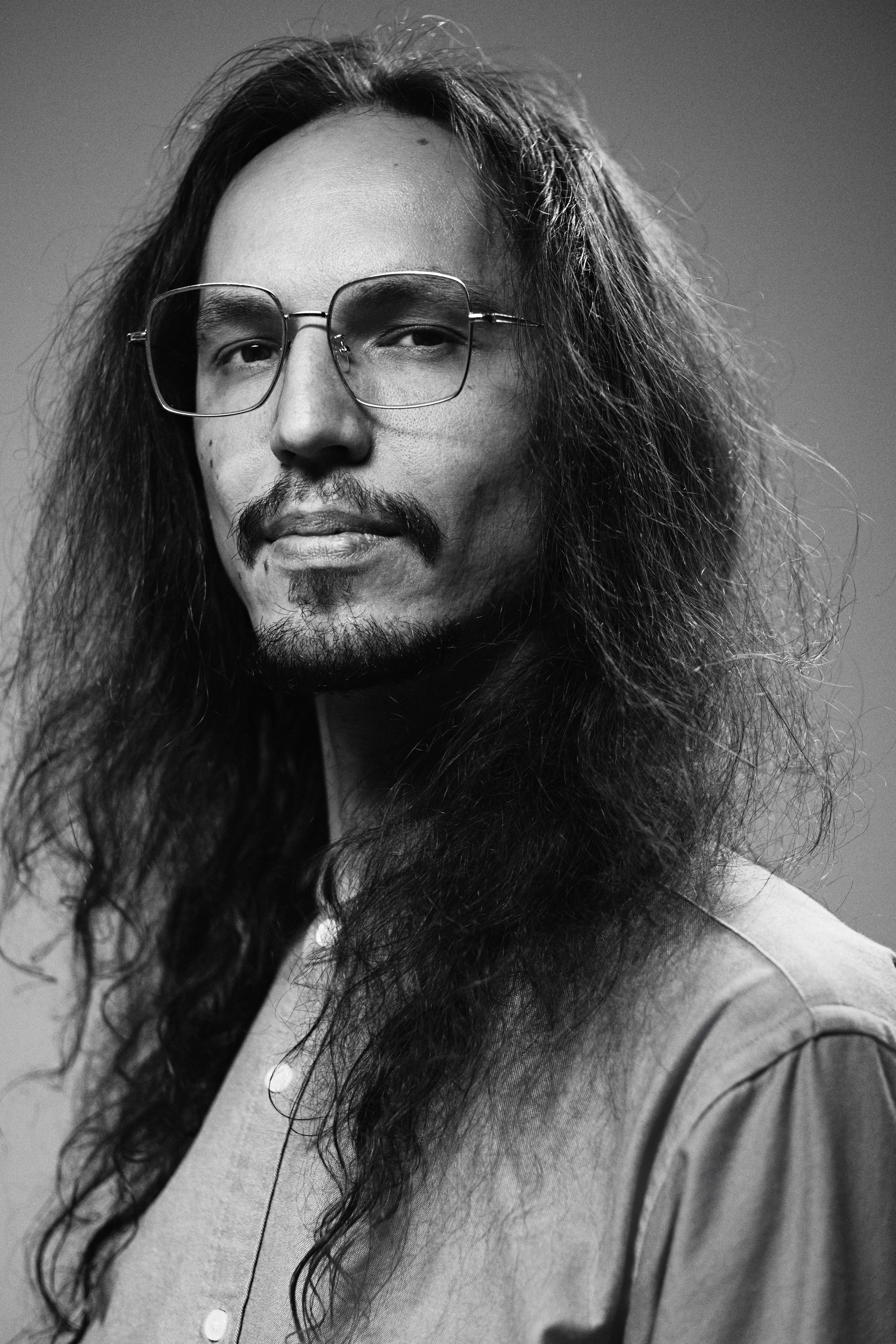 Оператор без диплома, но с опытом 800+ съемочных дней: история Олега Хорошавина