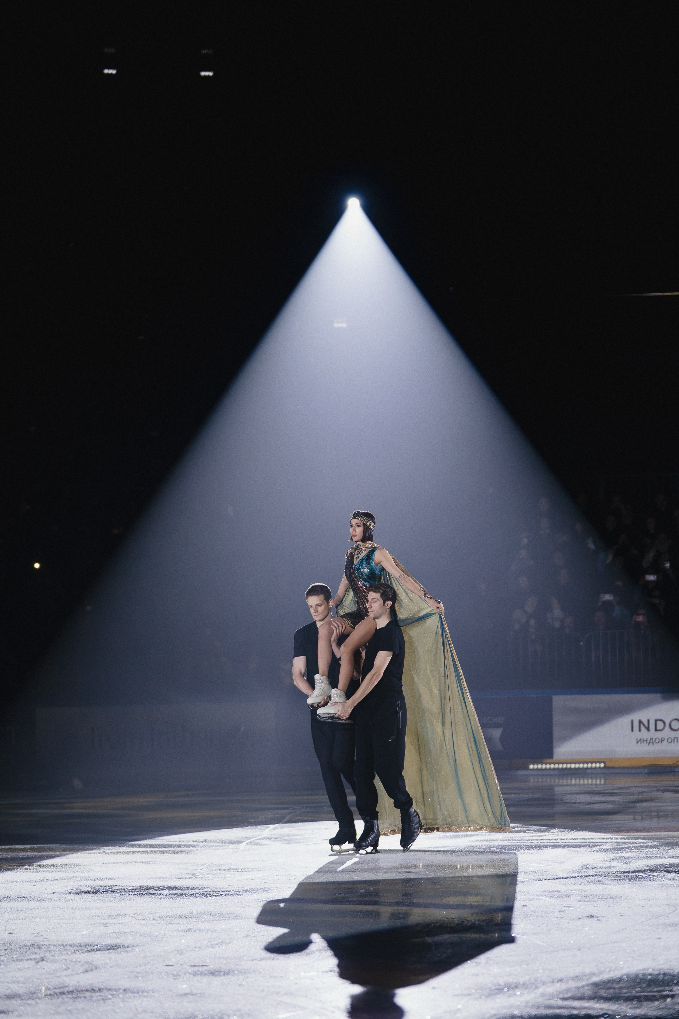 Шоу Этери Тутберидзе в Новосибирске. Воробьева Ксения — Спортивный и танцевальный фотограф Новосибирск