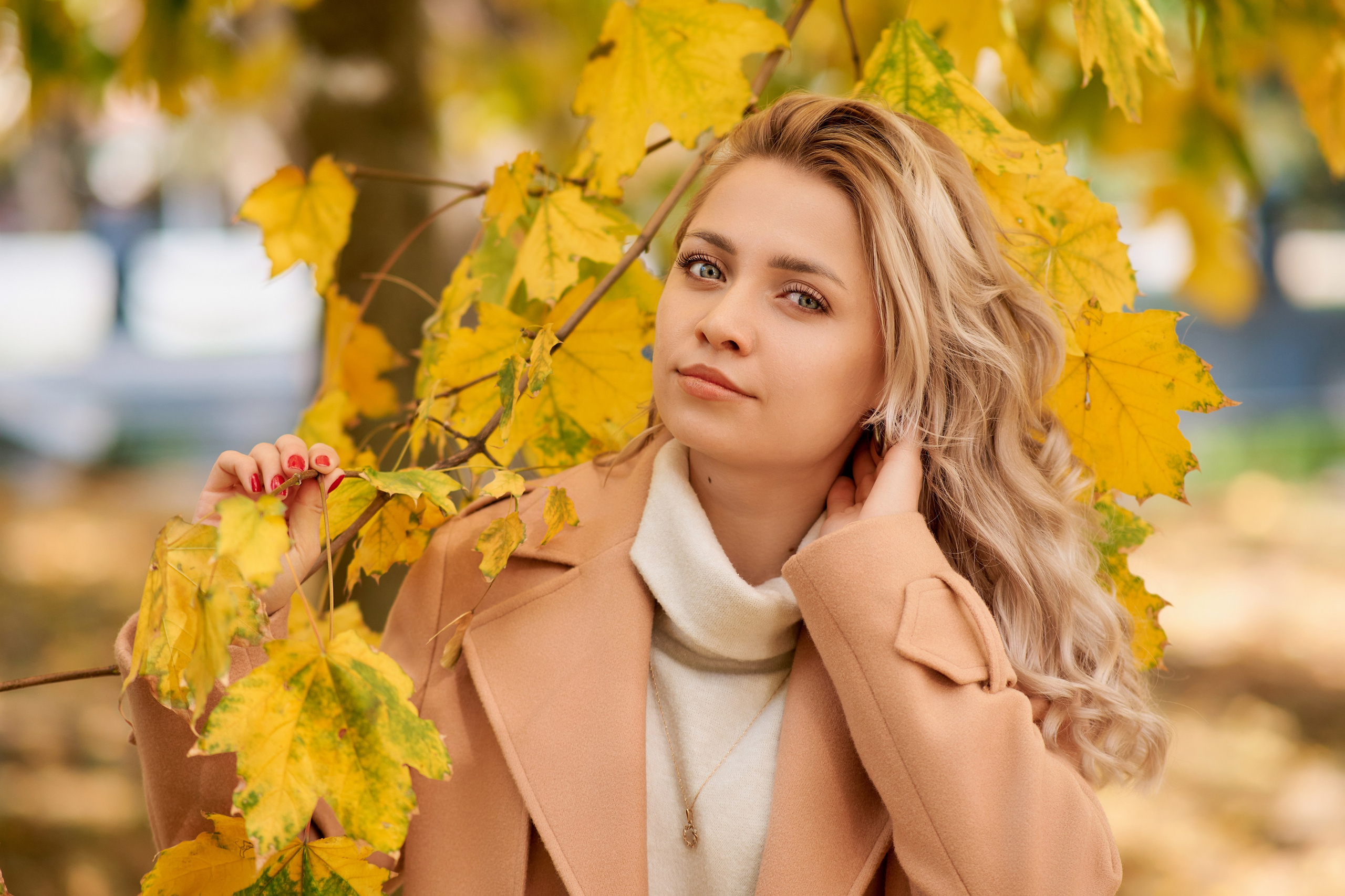 Осенняя прогулка мамы с сыном. Фотограф Таганрог Анна Трайжон