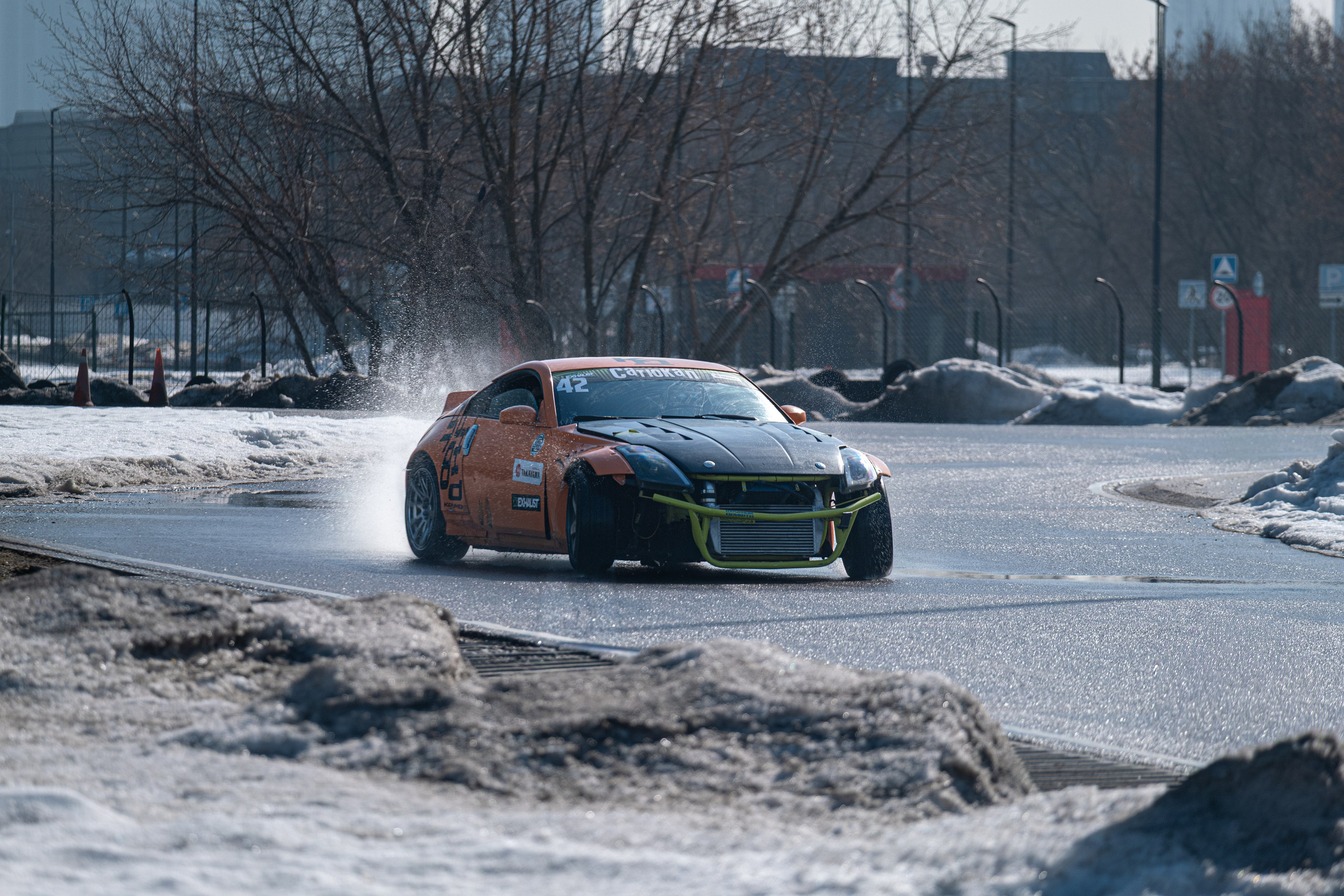 Спортивная автомобильная съемка. Malenkyia