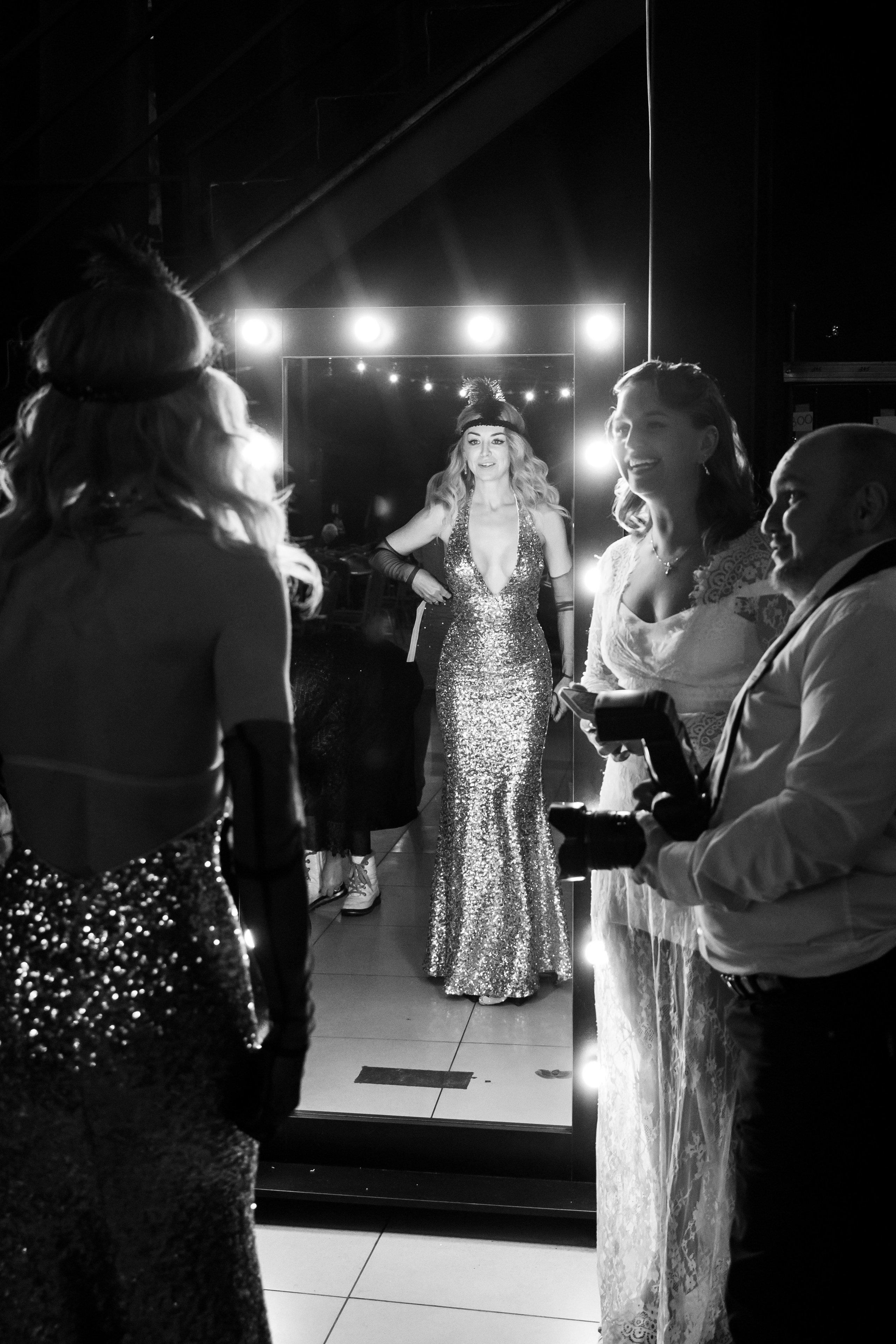 Премьера фильма «Праздничный звездец» от МУЗА МЕДИА. Портретный фотограф в СПб Ирина Маринина