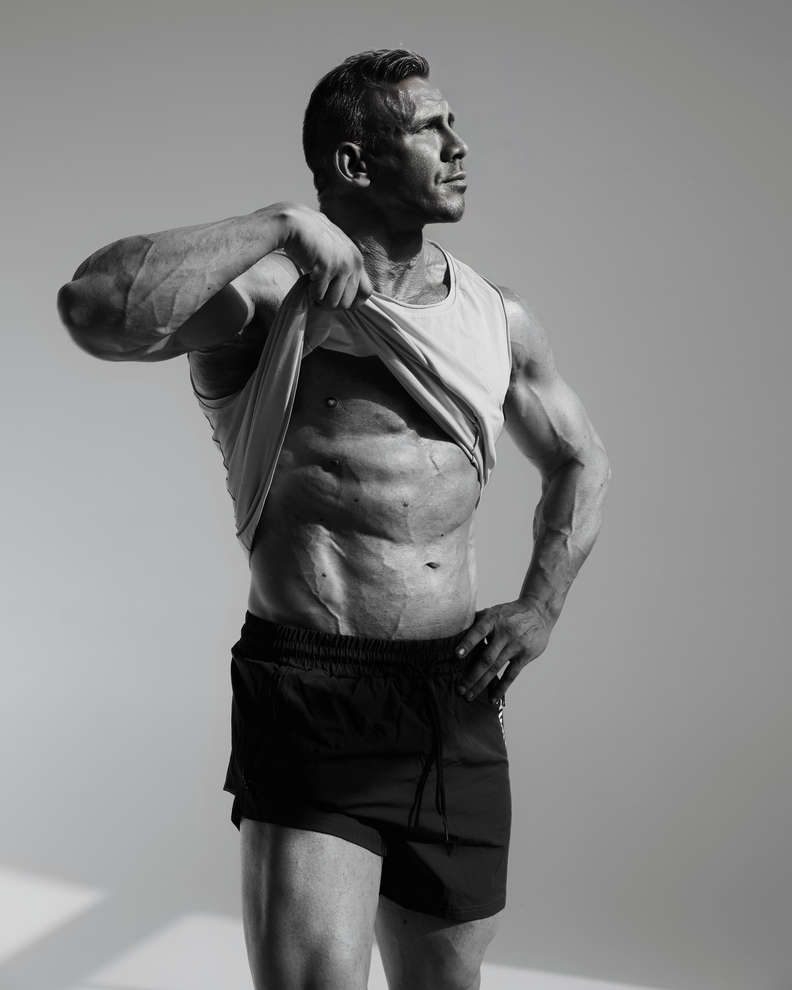 СТУДИЙНЫЕ СЪЕМКИ. Фотограф в Хабаровске готовые фото в течение 24 ч