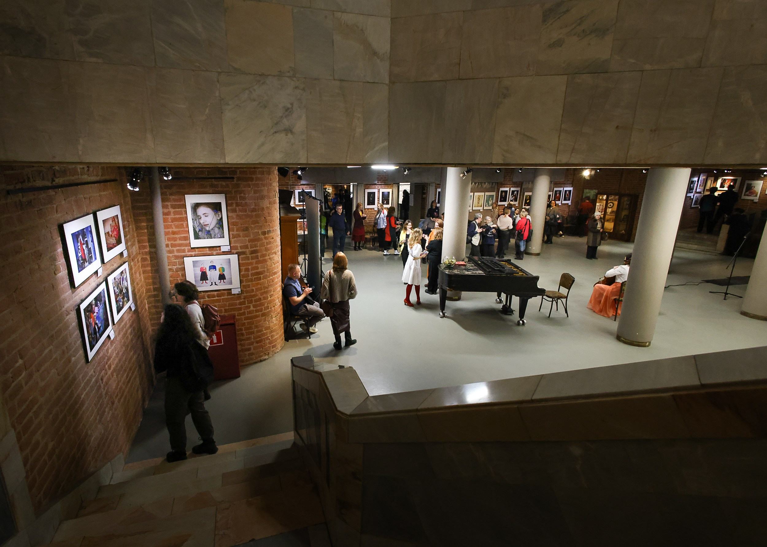 Женские образы в искусстве. Reportage, architectural, fine art photographer Lena Melnikova in Moscow