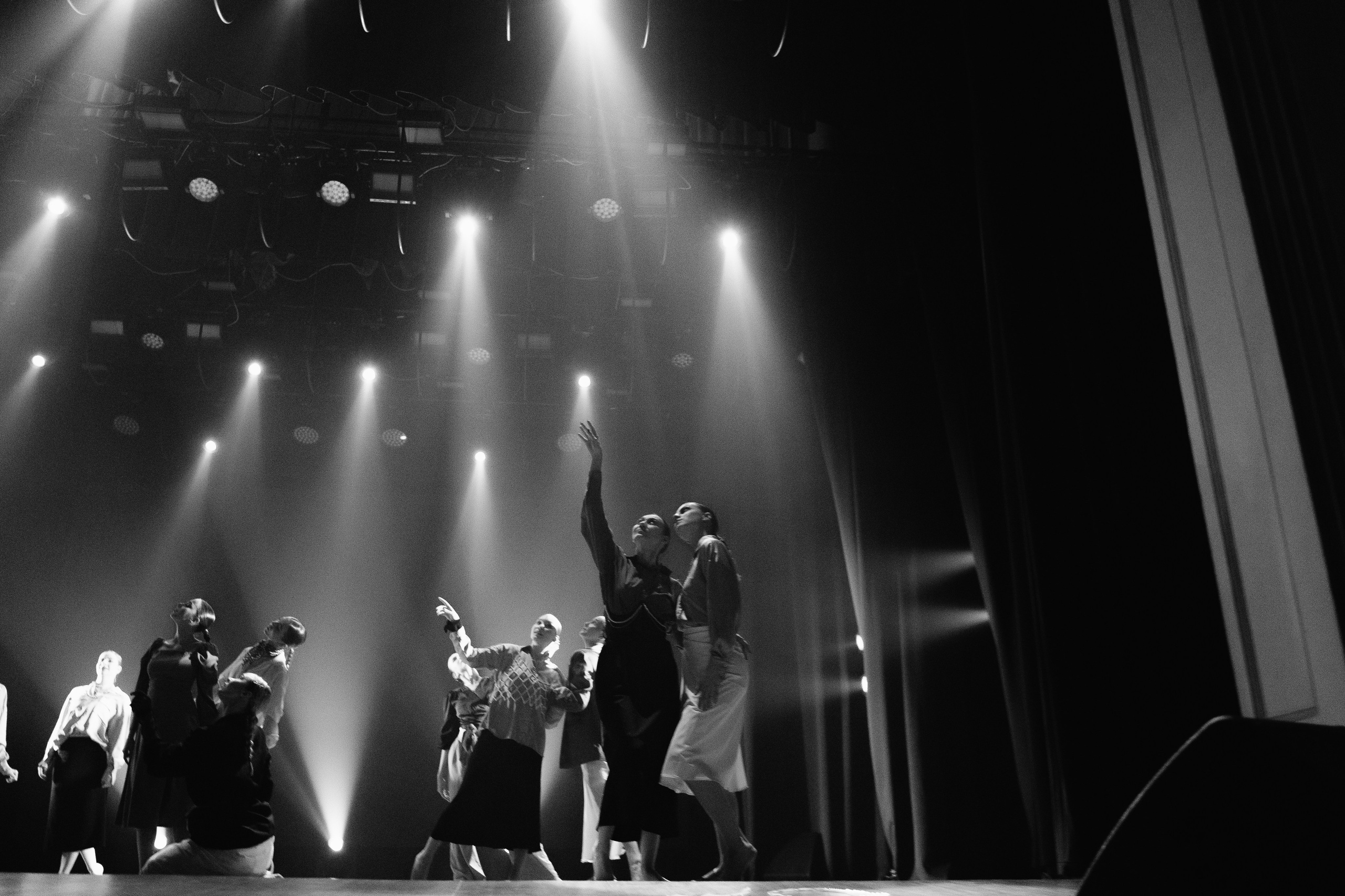 Спектакль «Песнь сирен». Главная