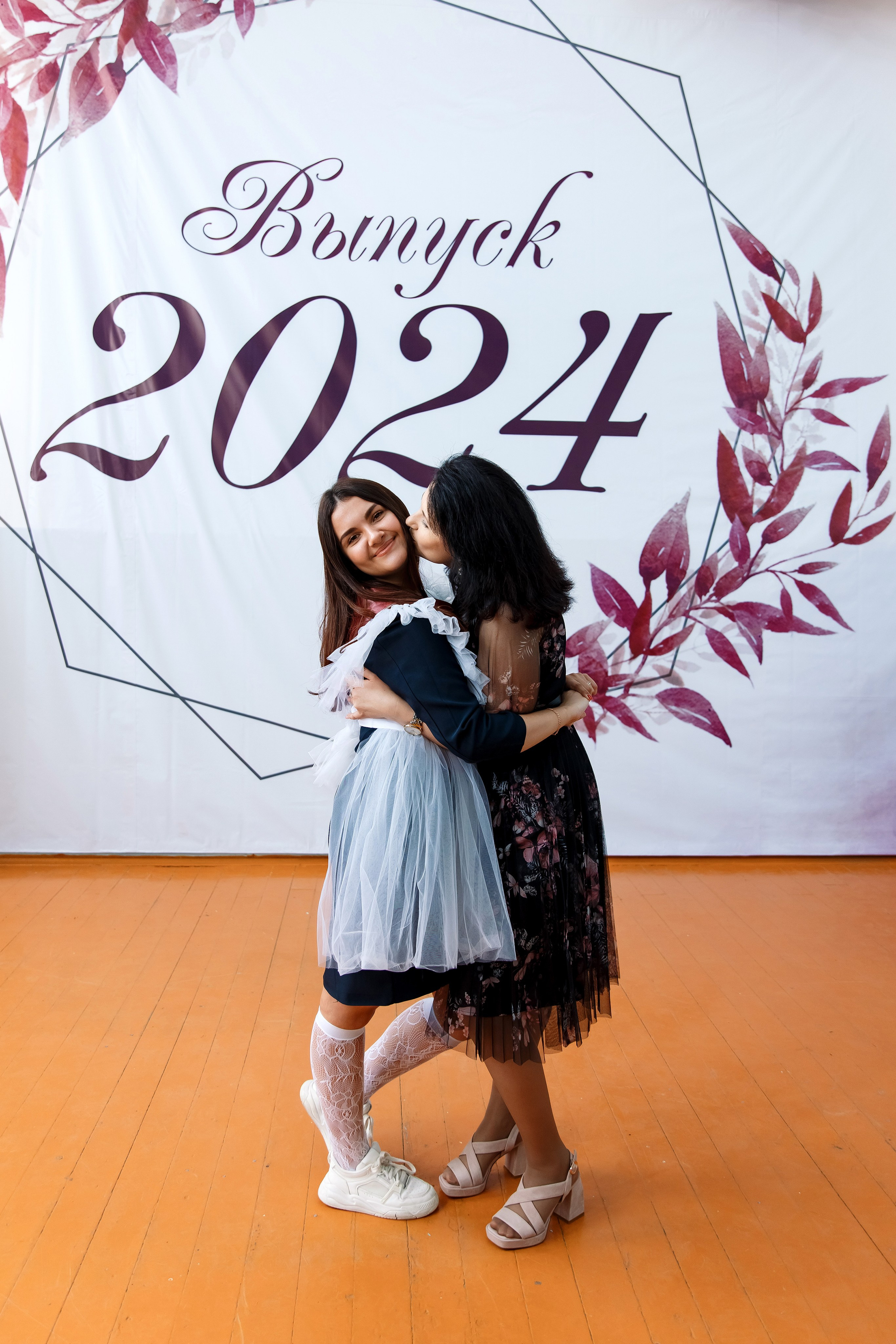 11 класс Последний звонок. Фотограф Любовь Корниенко, Примоский край