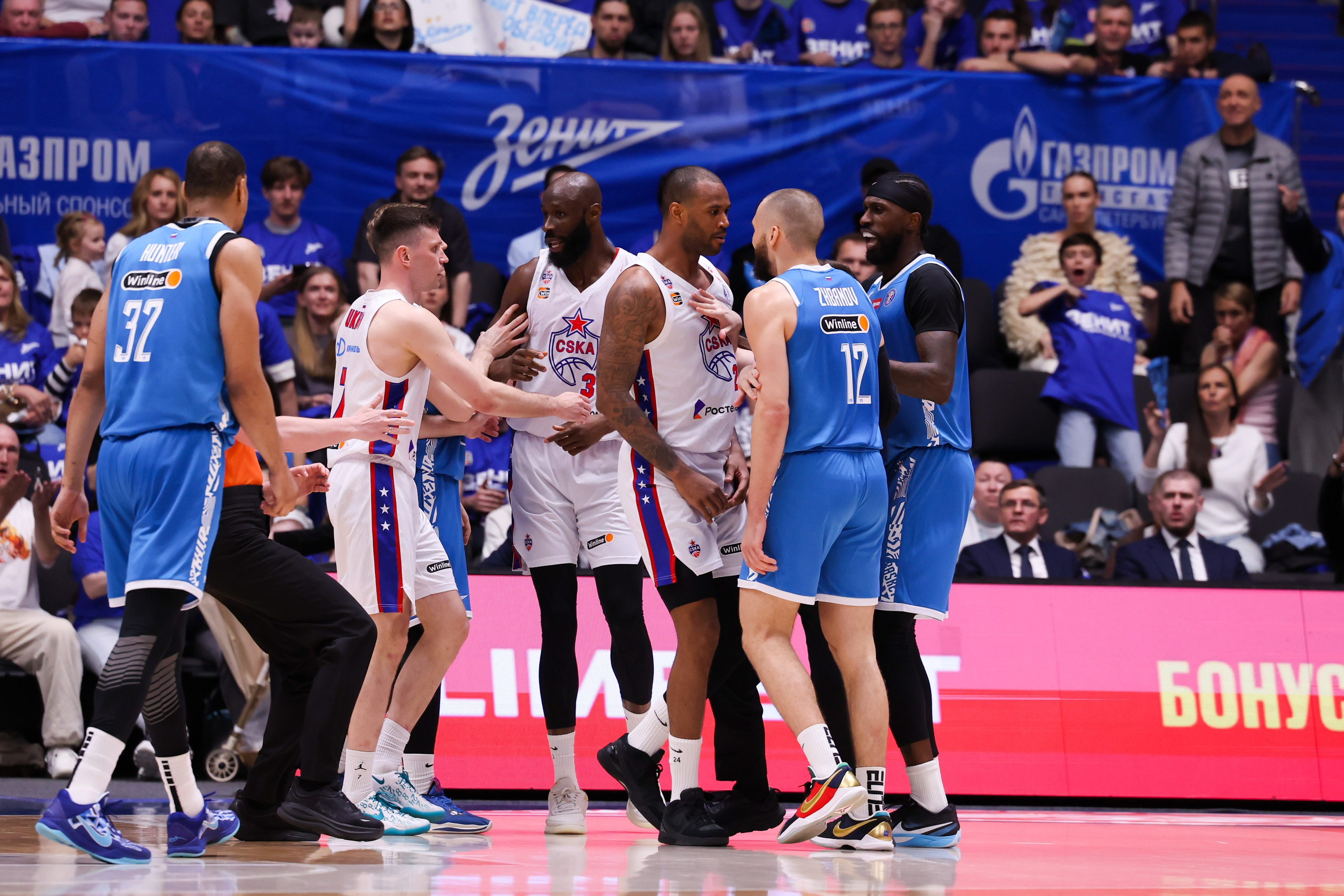 БК «Зенит» — БК «ЦСКА» финал ЕЛ ВТБ 1 игра 27.05.2025. Спортивный и репортажный фотограф Антон Тереханов