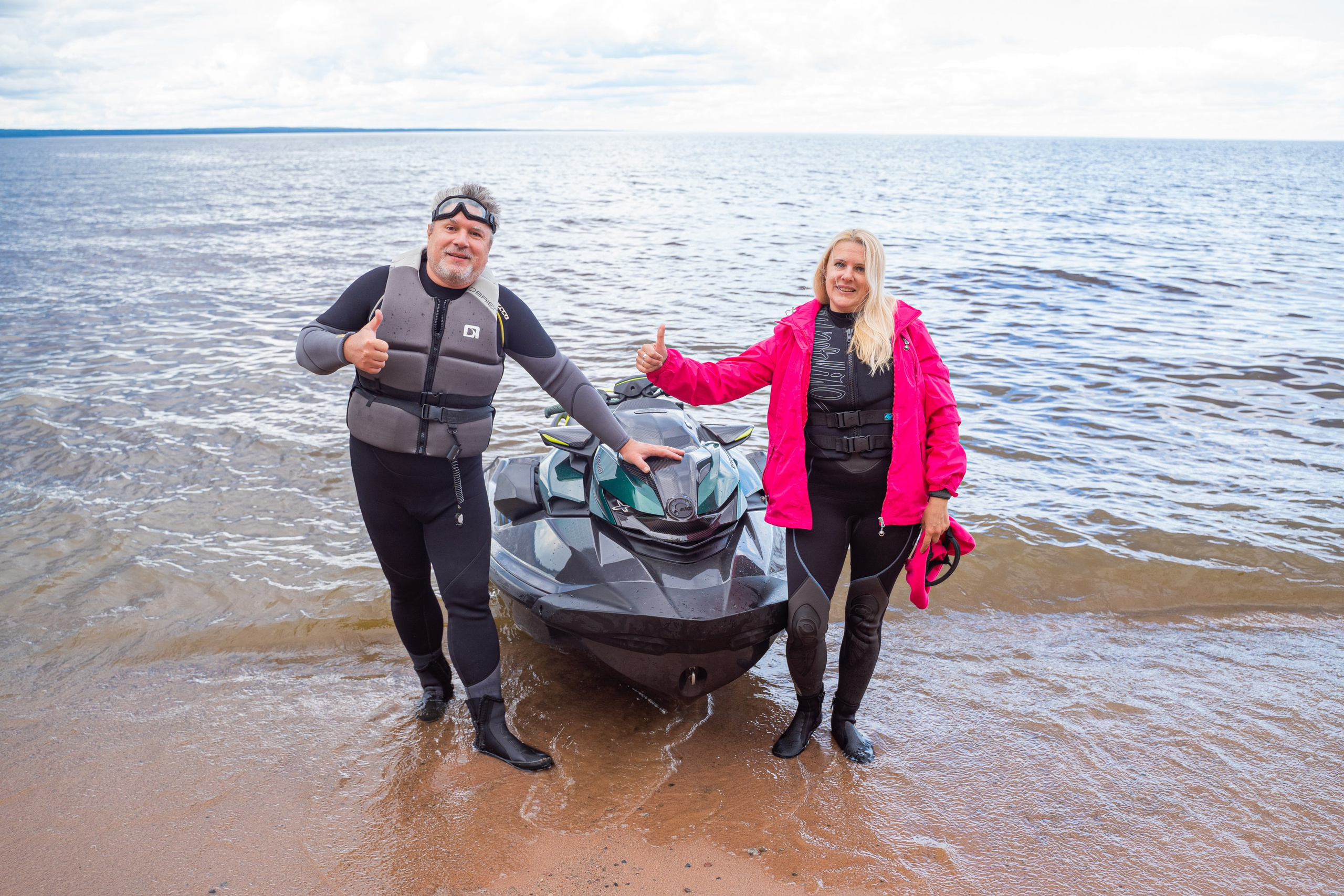 Гидровыезд в Коневский мужской монастырь. Свадебный, семейный, портретный, репортажный фотограф в Санкт-Петербурге