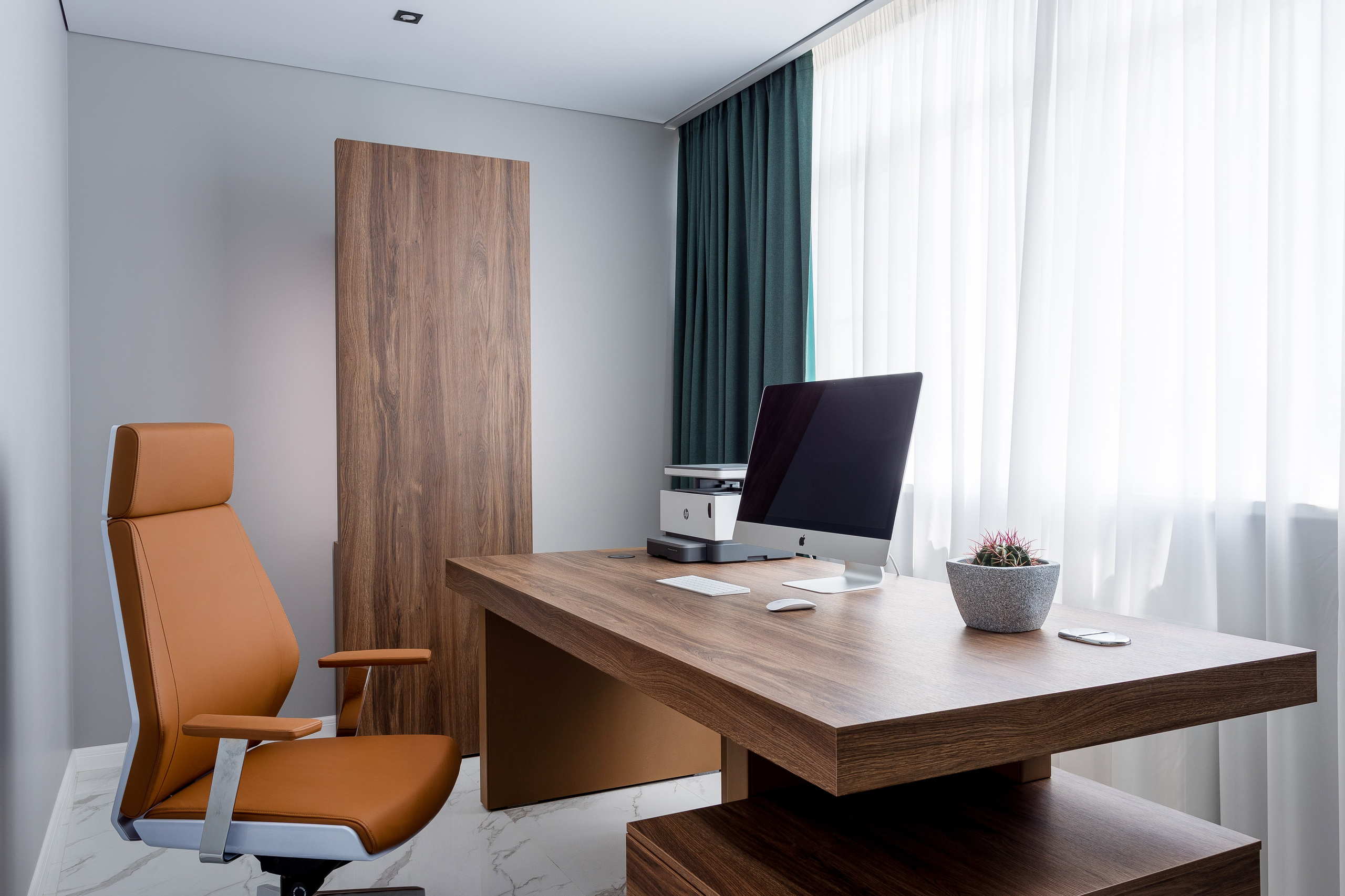 Interior photographer Vitalii in Portland and Vancouver