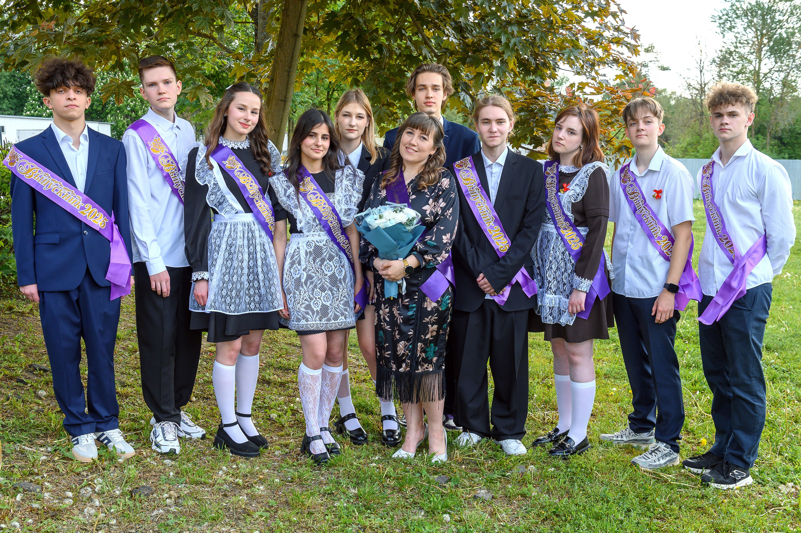 Последний звонок 2025. Фотограф Галина Лисанова, г. Брянск