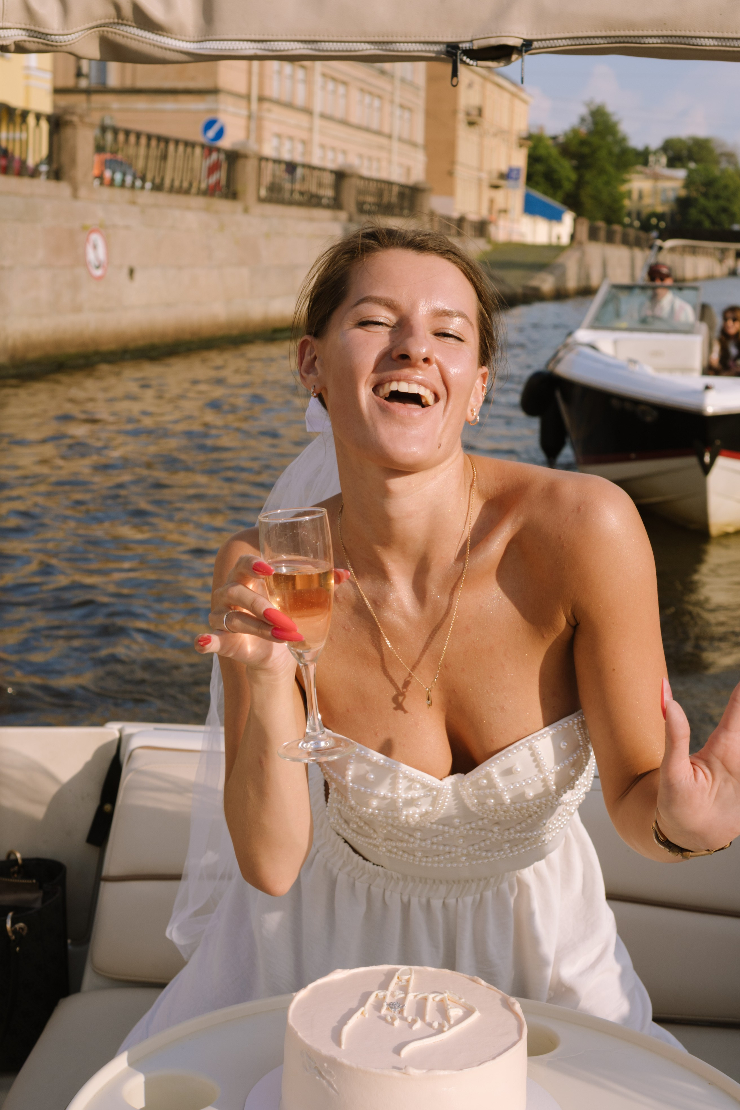 ДЕВИЧНИК НА КАТЕРЕ. Профессиональный фотограф, Санкт-Петербург — Виктория Богомолова