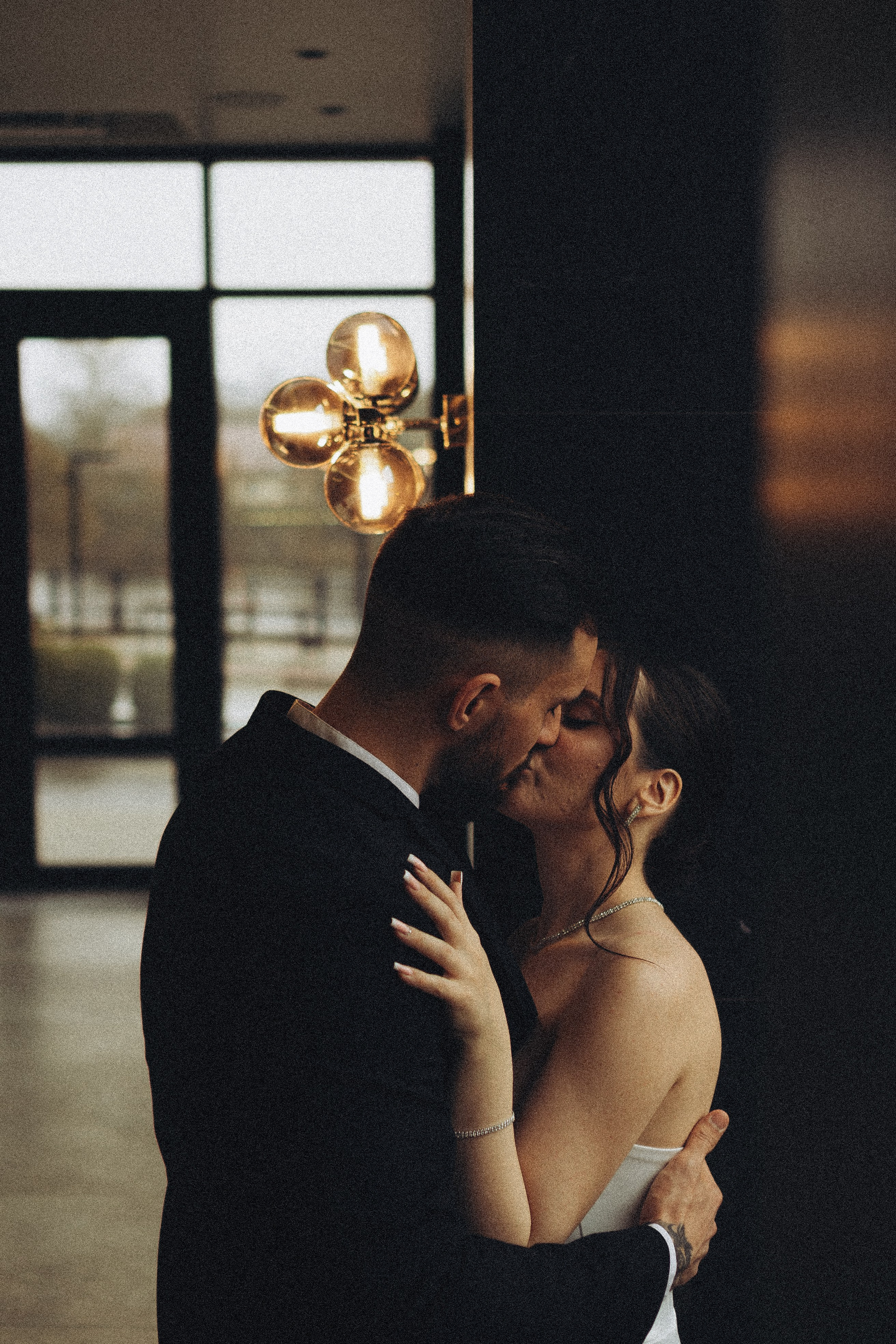 СВАДЕБНАЯ СЬЕМКА СБОРОВ ЖЕНИХА И НЕВЕСТЫ В ОТЕЛЕ И ТАКЖЕ ФОТОСЕССИИЯ В ОТЕЛЕЕ МЕГАПОЛИС БРЯНСК. Профессиональный фотограф, Санкт-Петербург — Виктория Богомолова