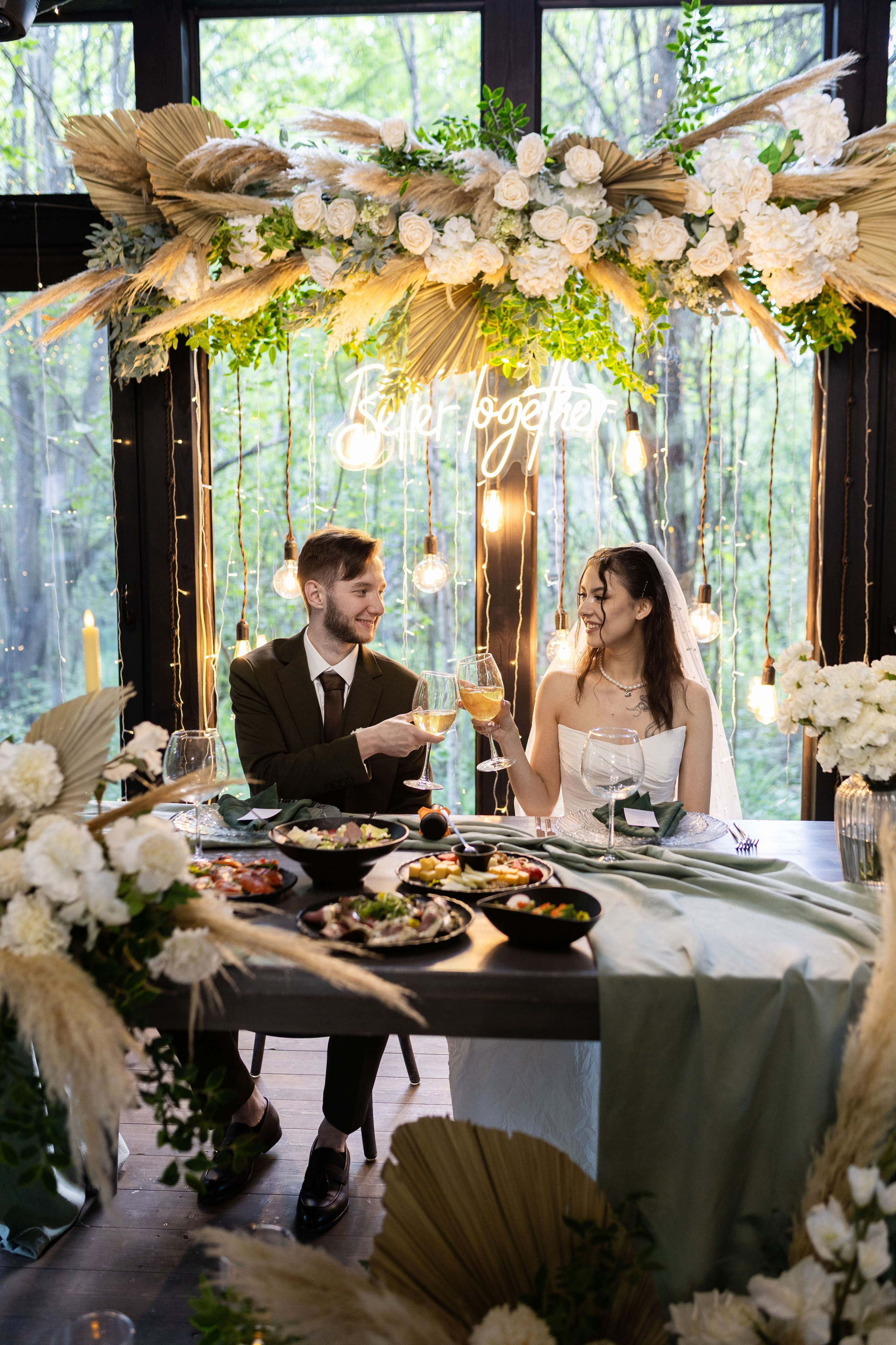 Фото Ласточкина. Подрядчики и друзья сети свадебных площадок House for wedding