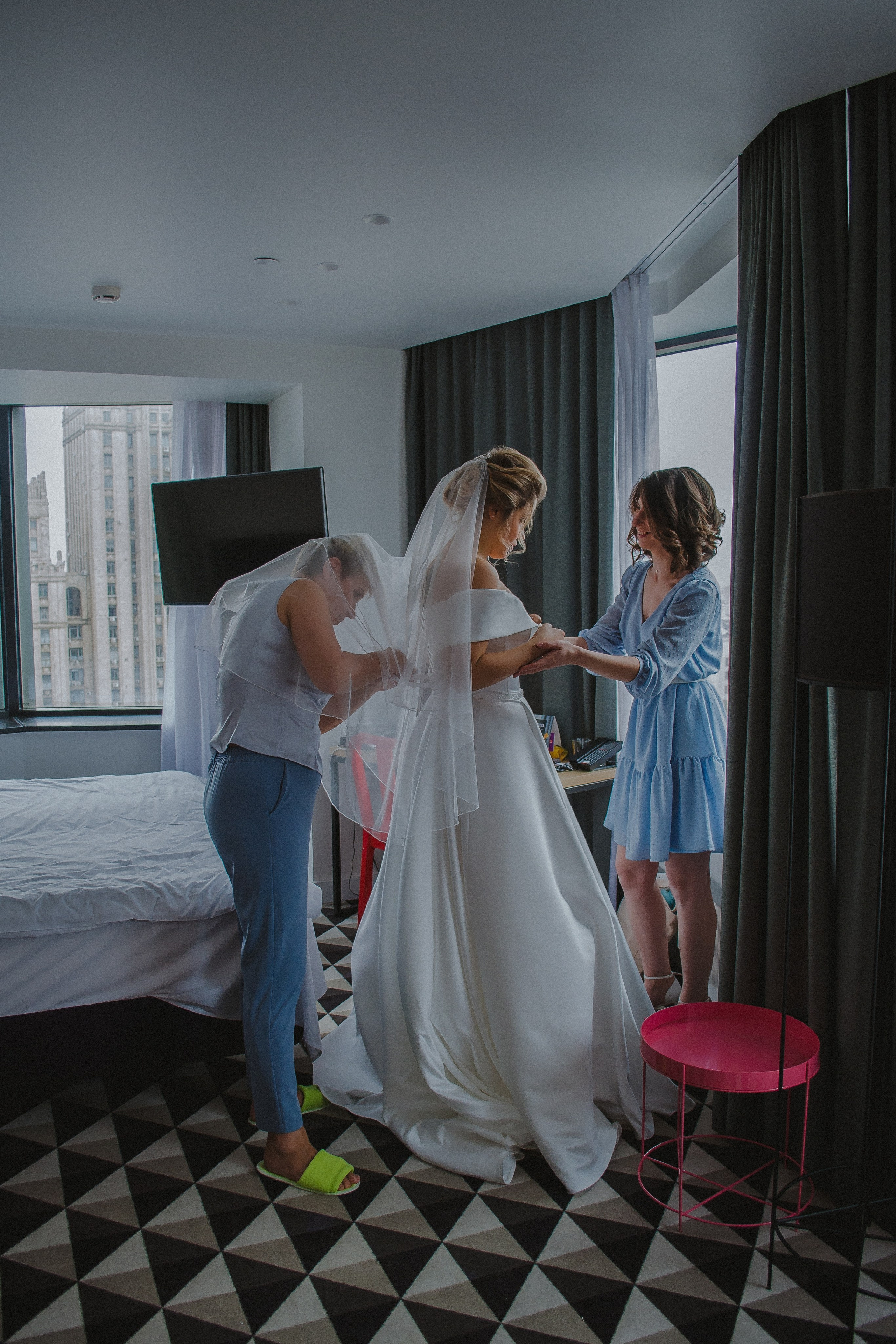 Love.txt: В плену прикосновений. Свадебный и семейный фотограф в Москве Сажина Кристина КиМ. Свадебный оператор в Москве Сажин Максим