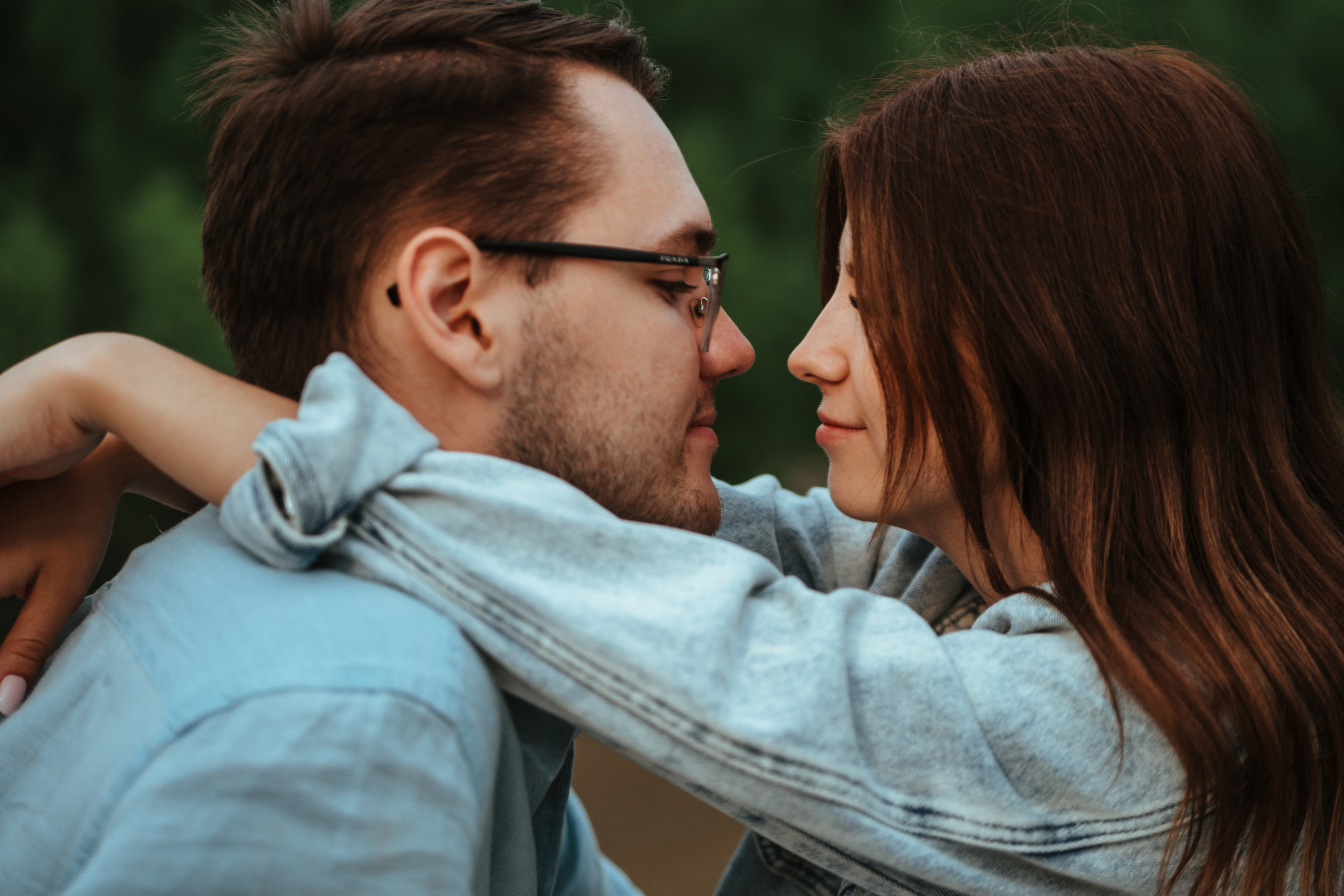 Ilia & Anna — Engagement. Wedding & portrait photographer Sergey Lazarenko