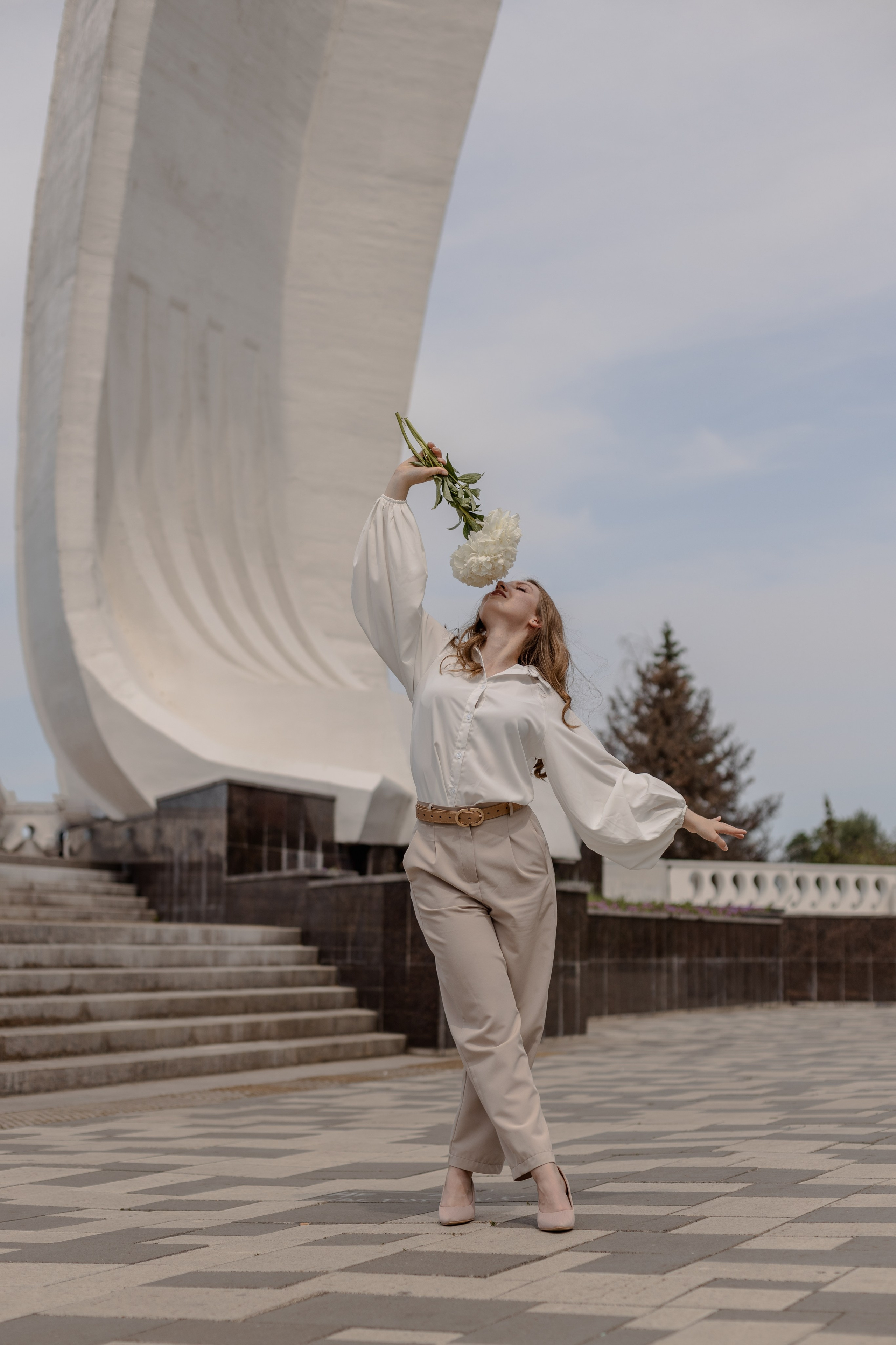 Анна и цветы. Семейный фотограф в Самаре и Казани Александра Никитина