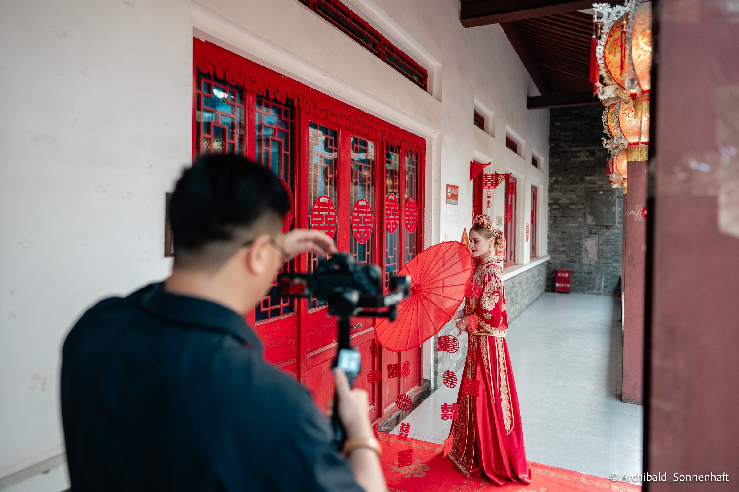 Chinese Wedding in China. Photographer in Guangzhou, China. Archibald Sonnenhaft