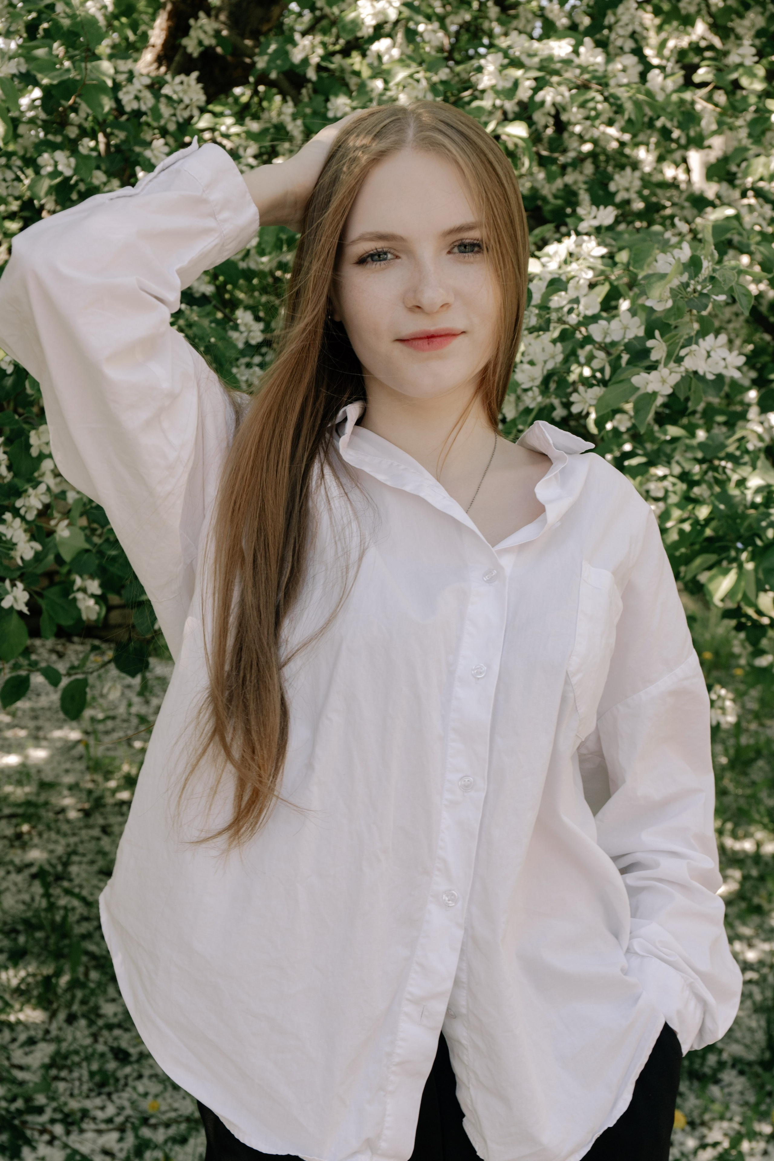 9 класс в яблонях. Фотограф Елена Балакина (Челябинск)