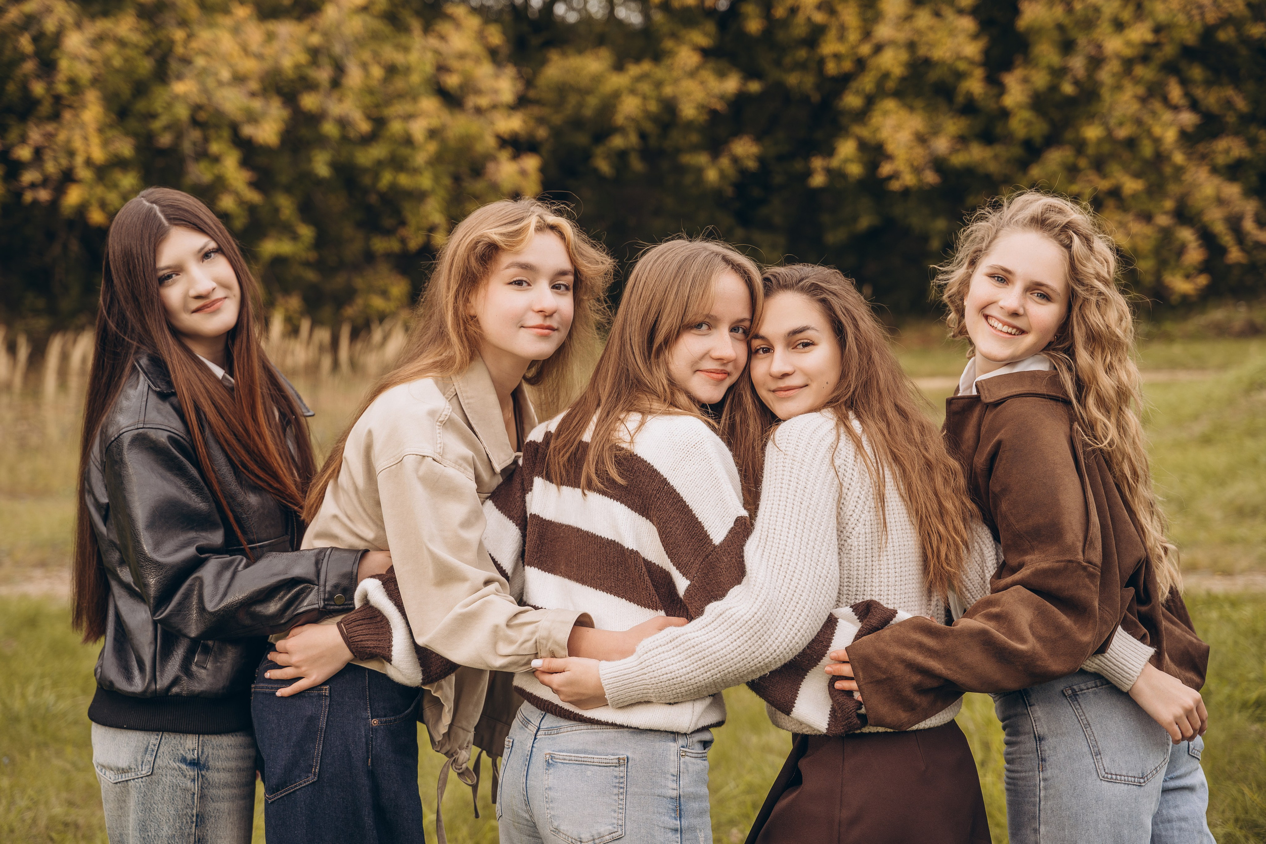 Осенняя съёмка. 11 класс. МАРГАРИТА КУДРЯШОВА СВАДЕБНЫЙ И СЕМЕЙНЫЙ ФОТОГРАФ ТВЕРЬ МОСКВА