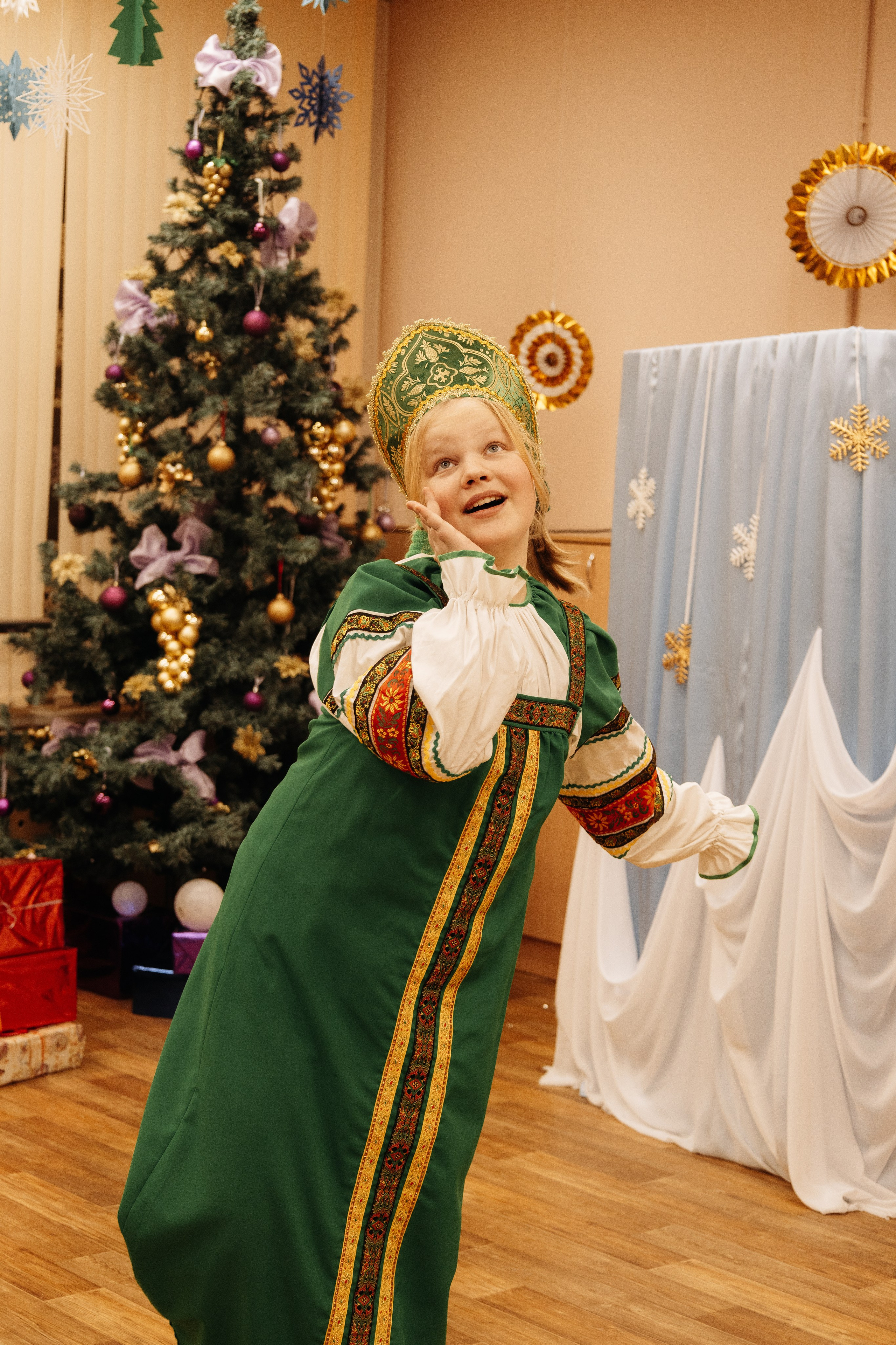 Новогодние Елки 2024 в ДЦ «Феникс». Семейный фотограф в Рязани и Рязанской области