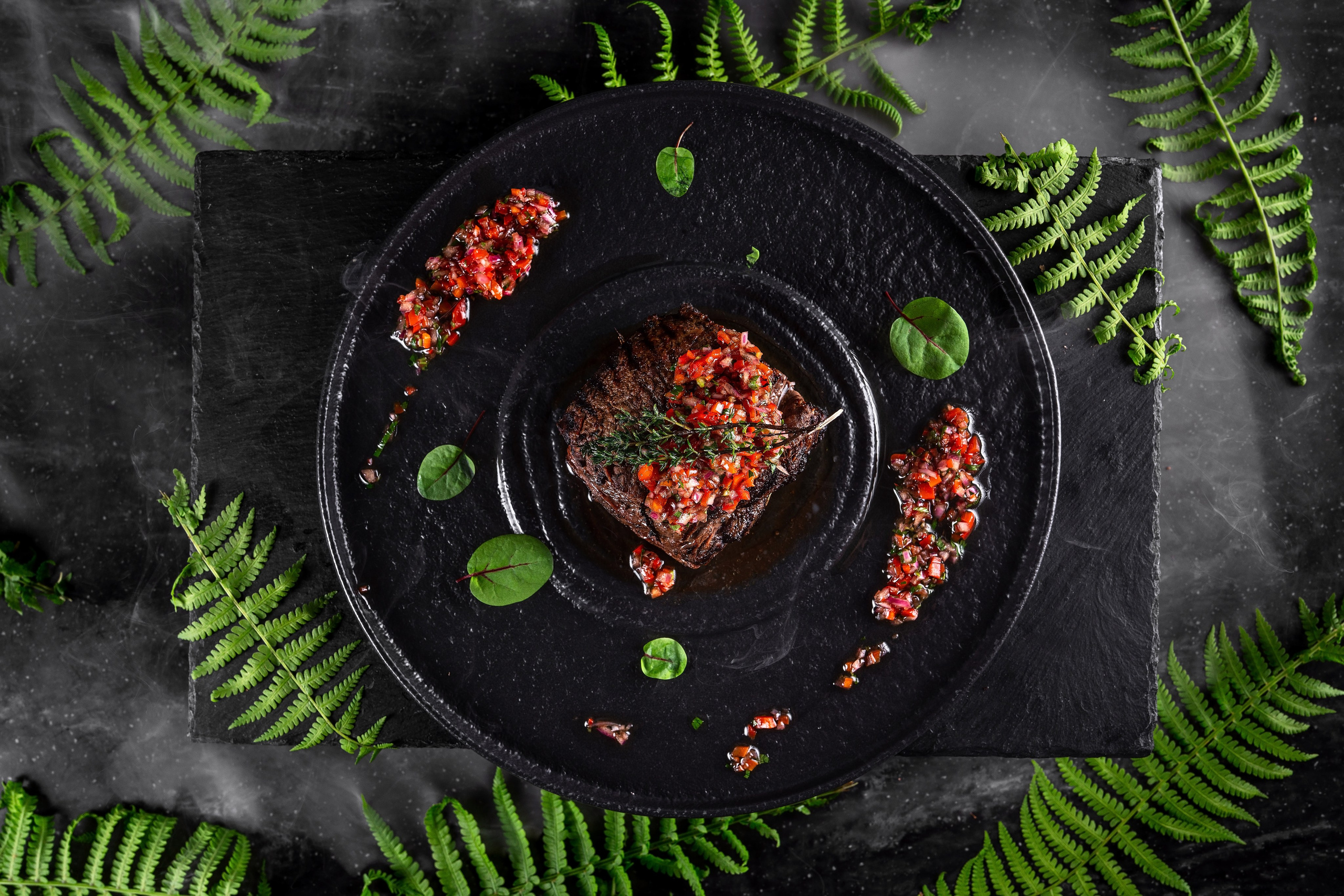 Ресторан в лесу Сочи. Фотограф Сочи