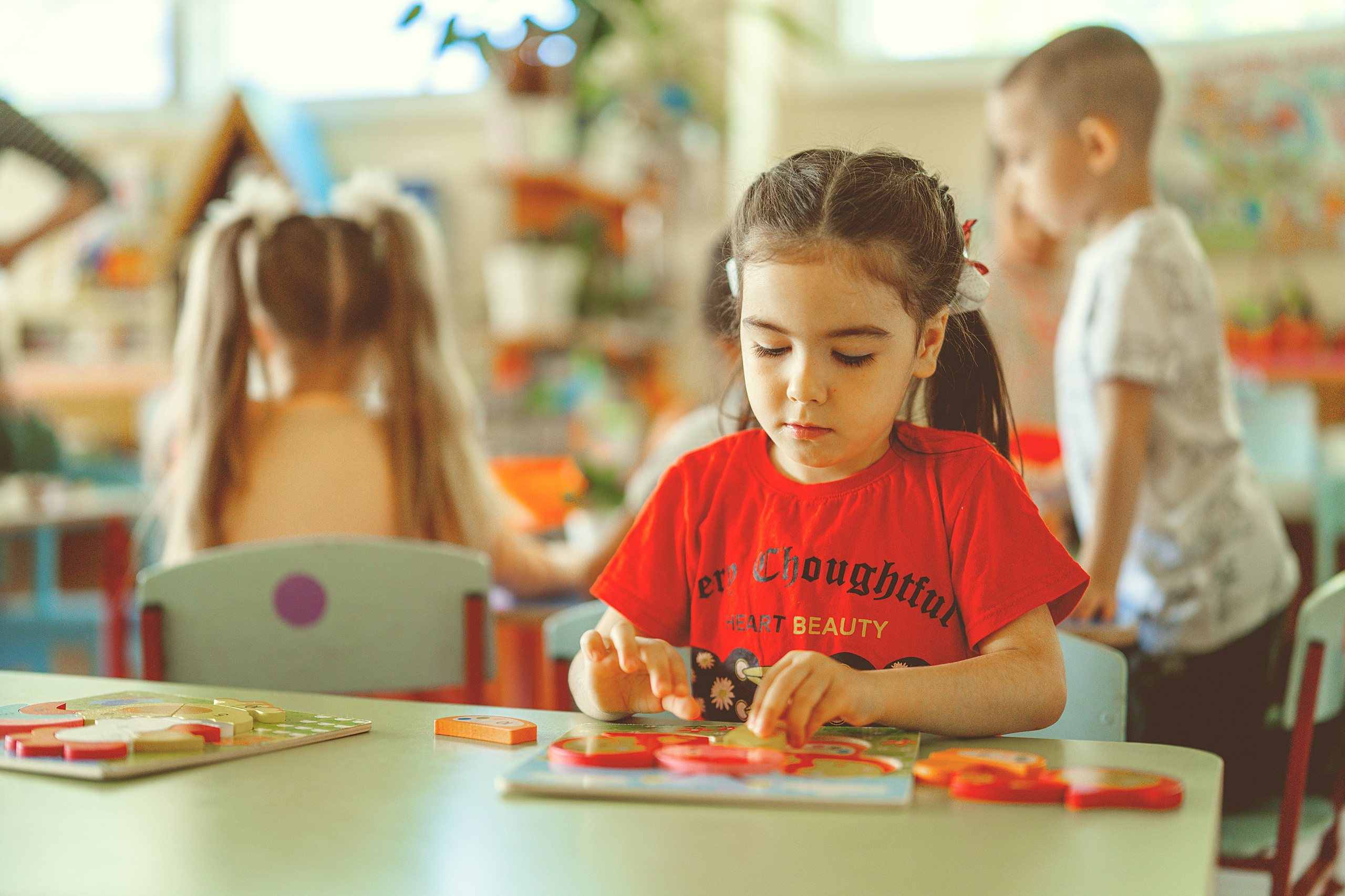 Современные выпускные альбомы. Мы делаем не просто альбомы, а стильные фотокниги